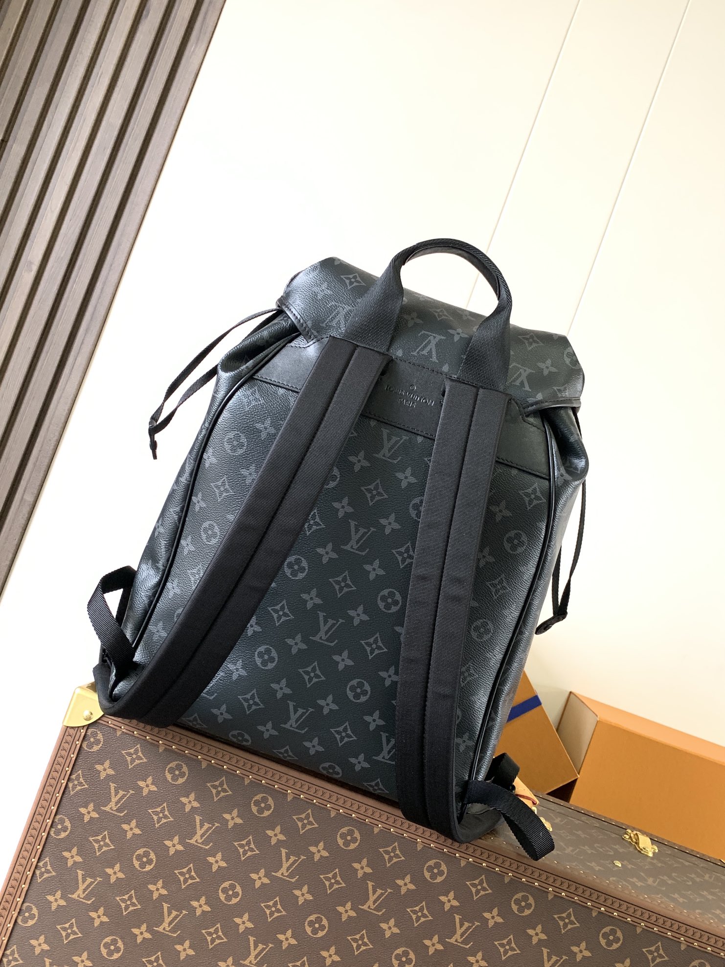 Montsouris Backpack Black Monogram Eclipse M46683