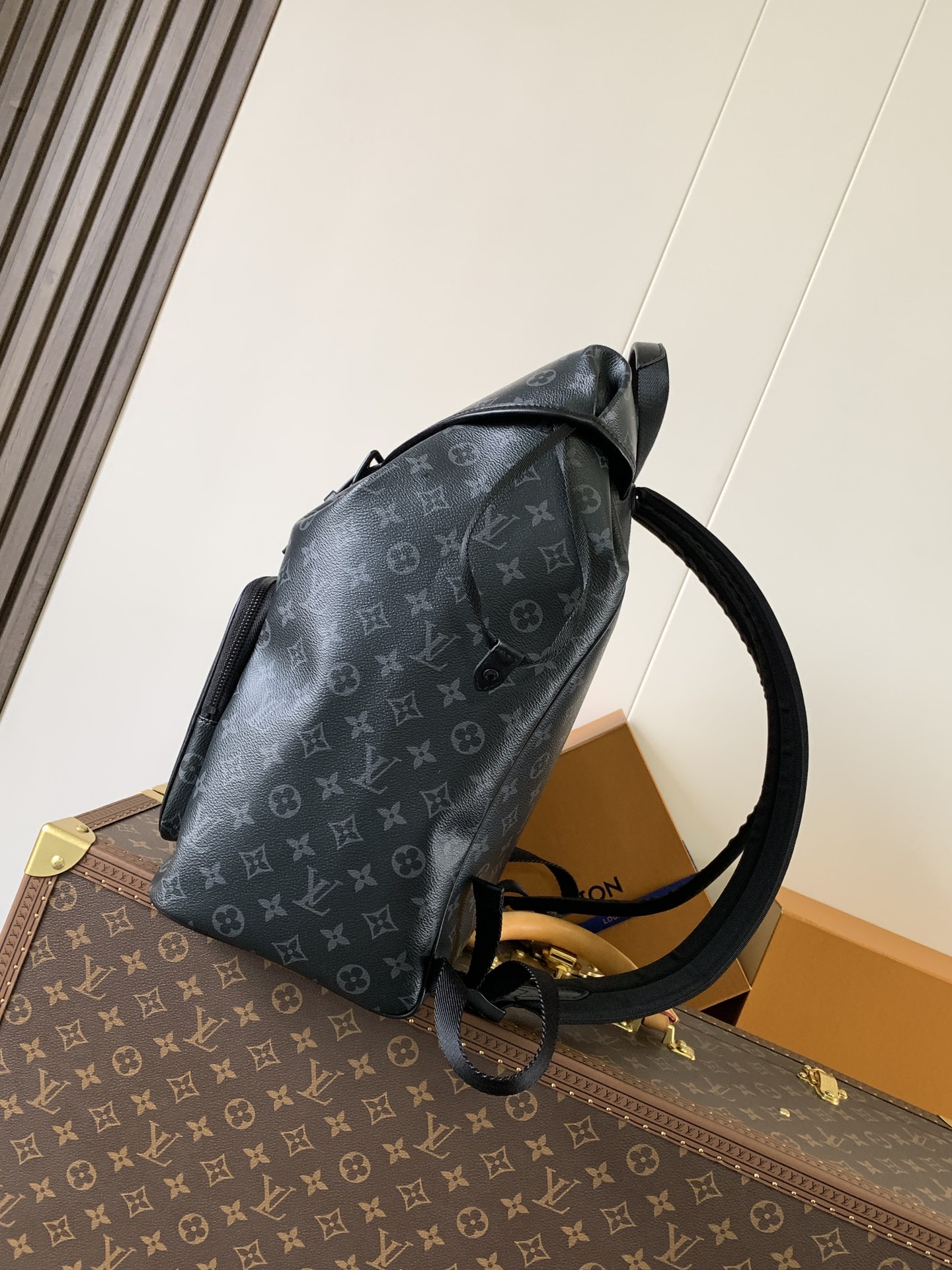 Montsouris Backpack Black Monogram Eclipse M46683