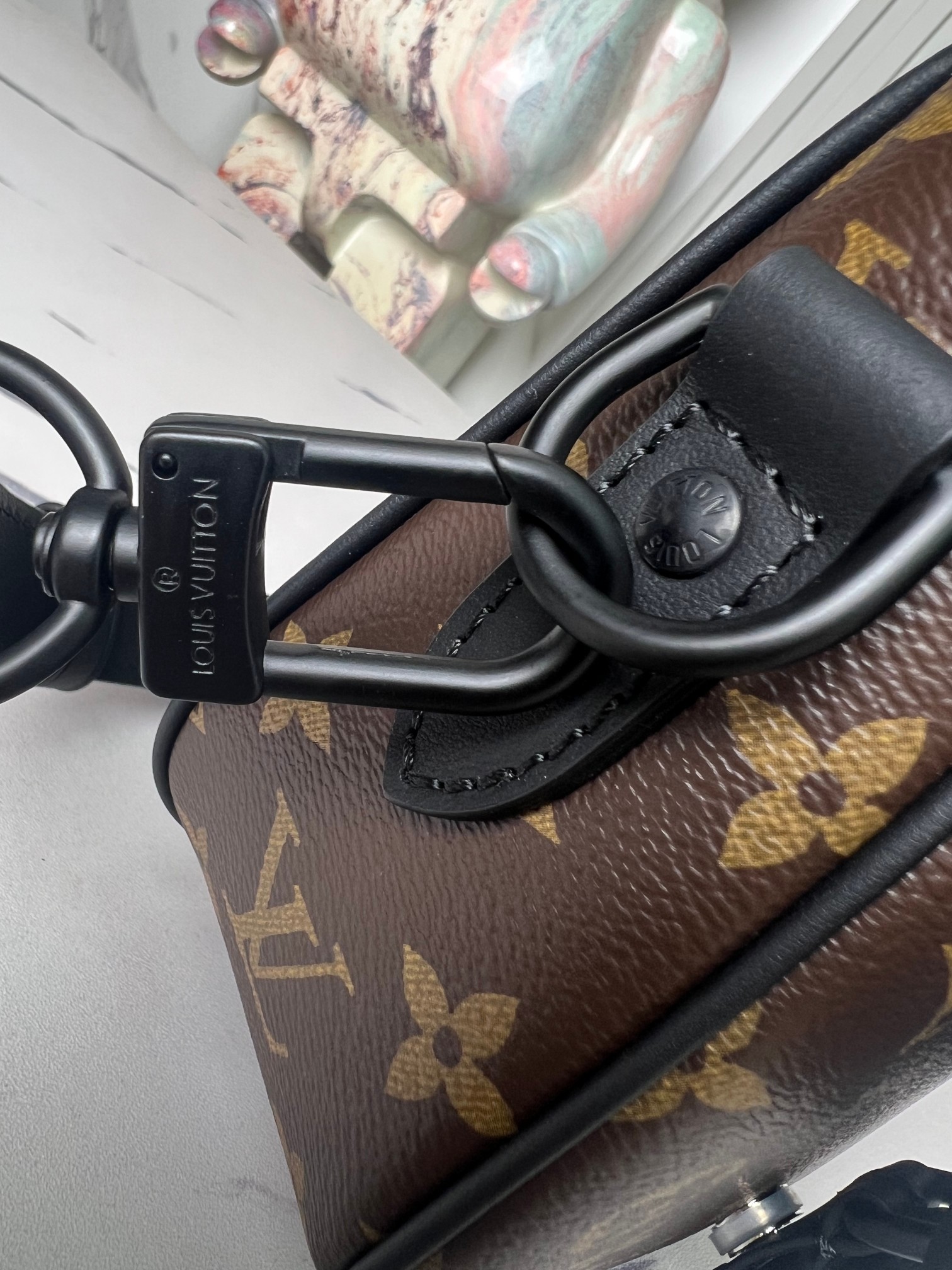 Montsouris Messenger Pm? Monogram Macassar M47060