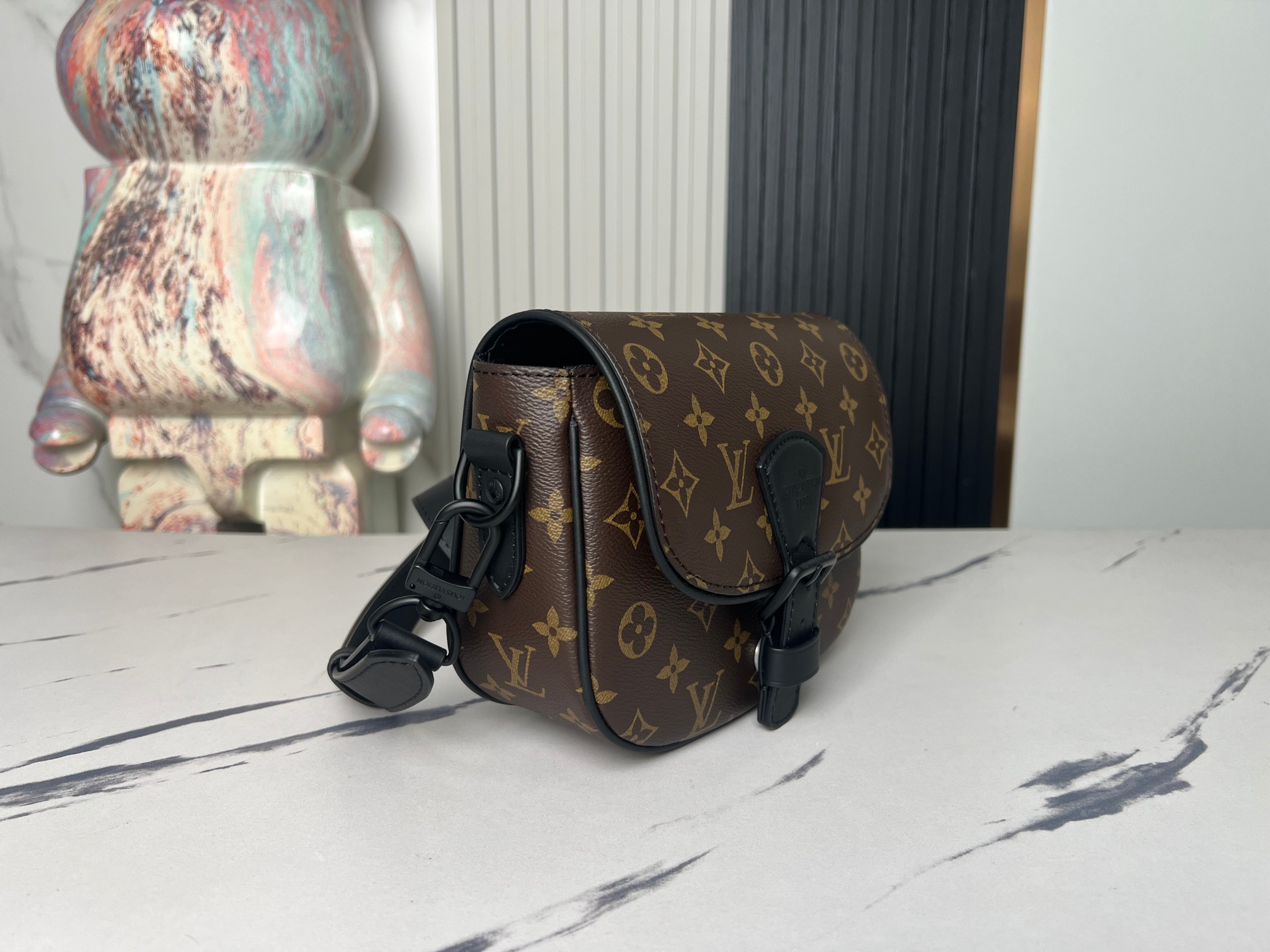 Montsouris Messenger Pm? Monogram Macassar M47060