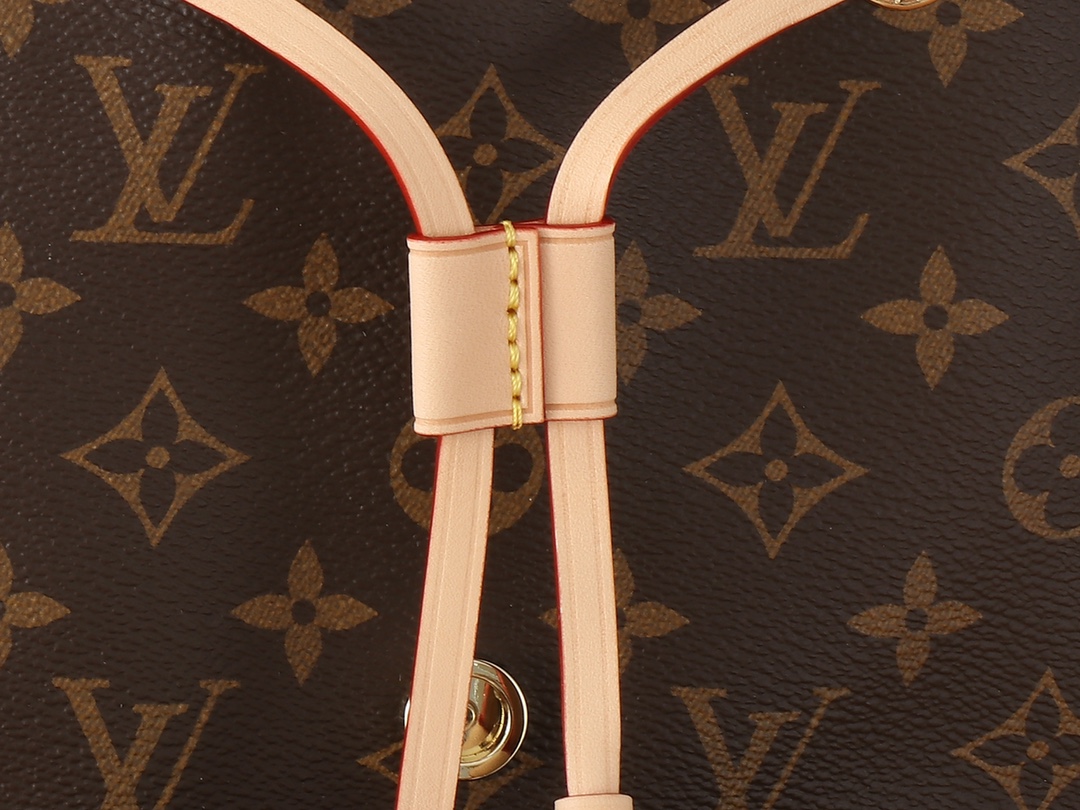 Montsouris Pm Backpack Monogram M11198