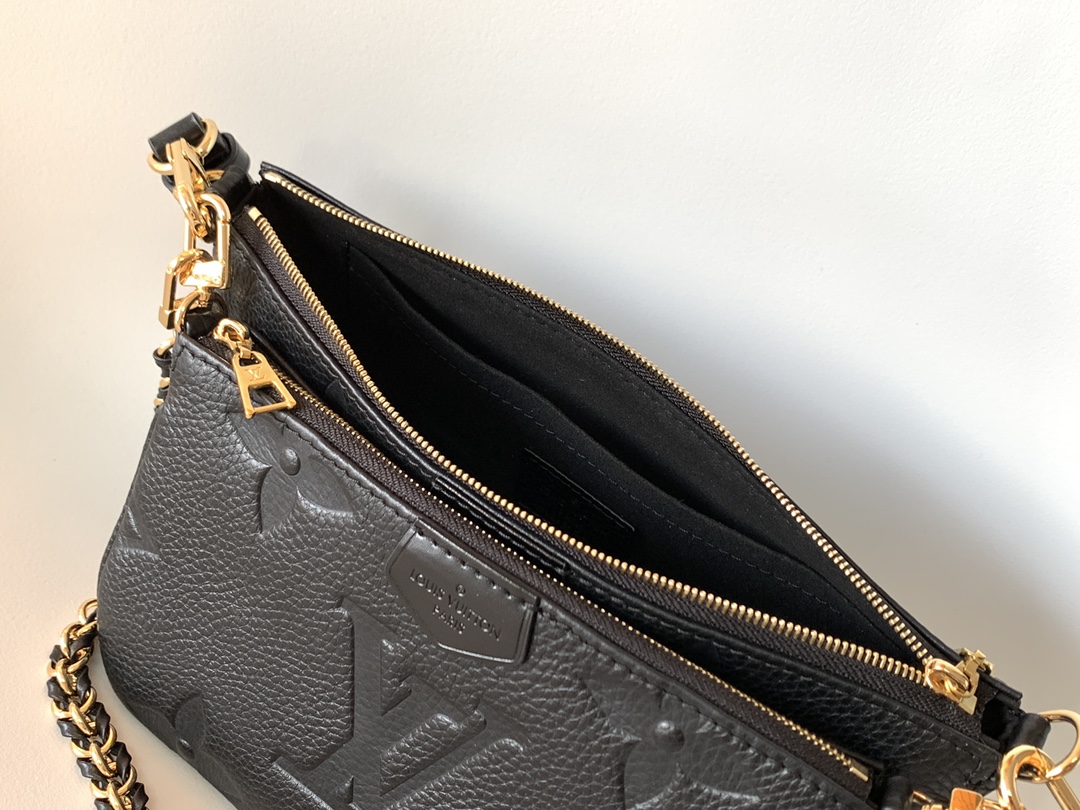 Multi Pochette Accessoires Monogram Empreinte Leather Black M80399