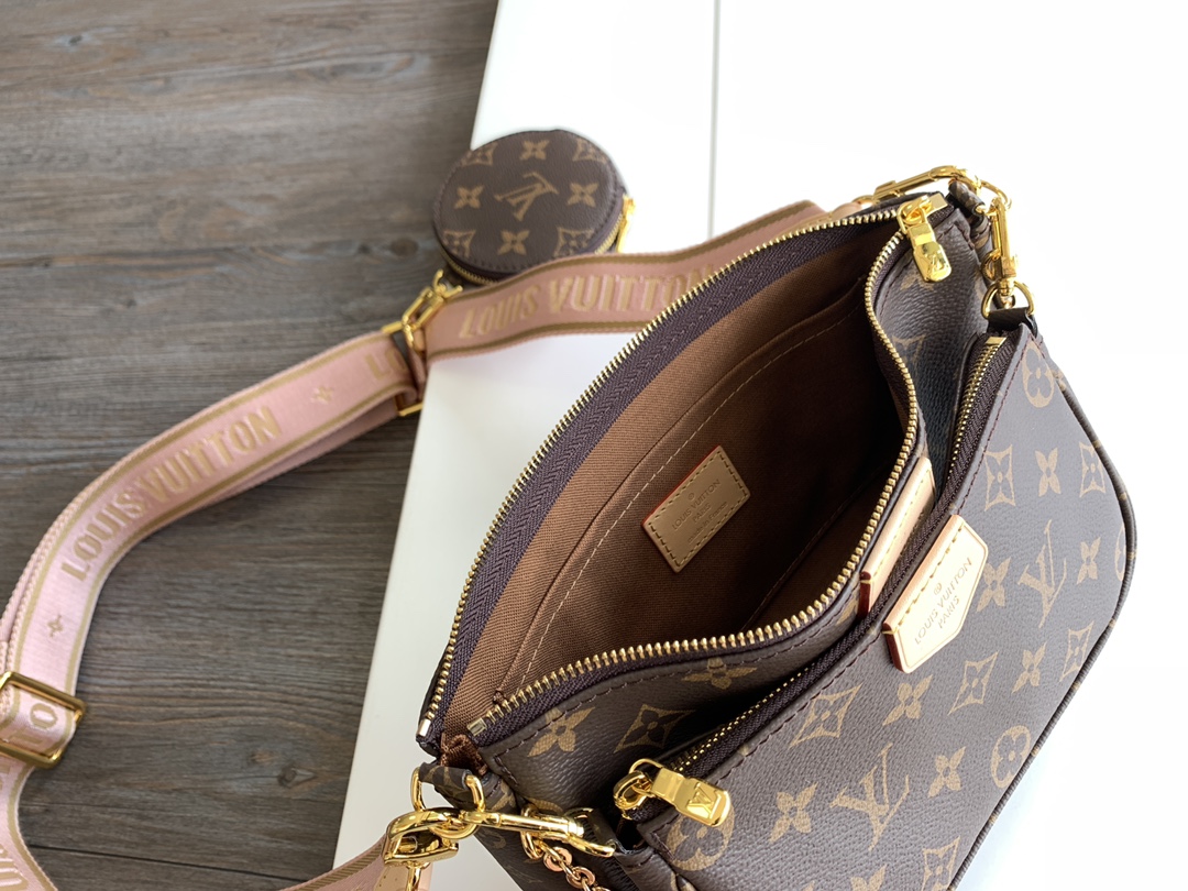 Multi Pochette Accessoires Monogram Pink Strap M44840