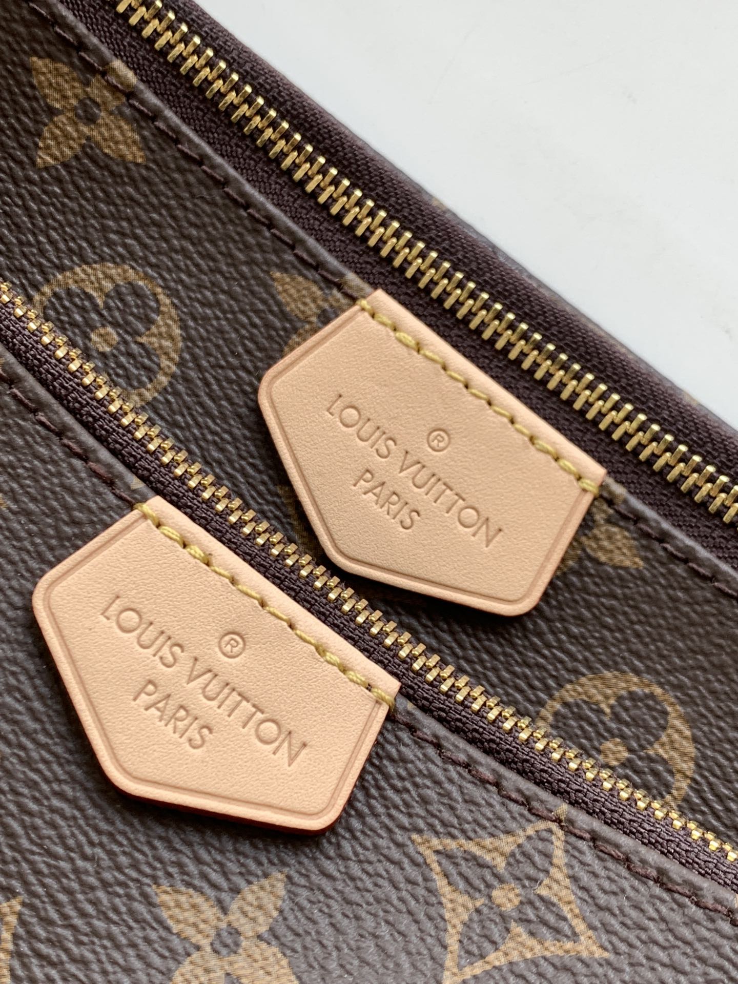 Multi Pochette Accessoires Monogram Pink Strap M44840