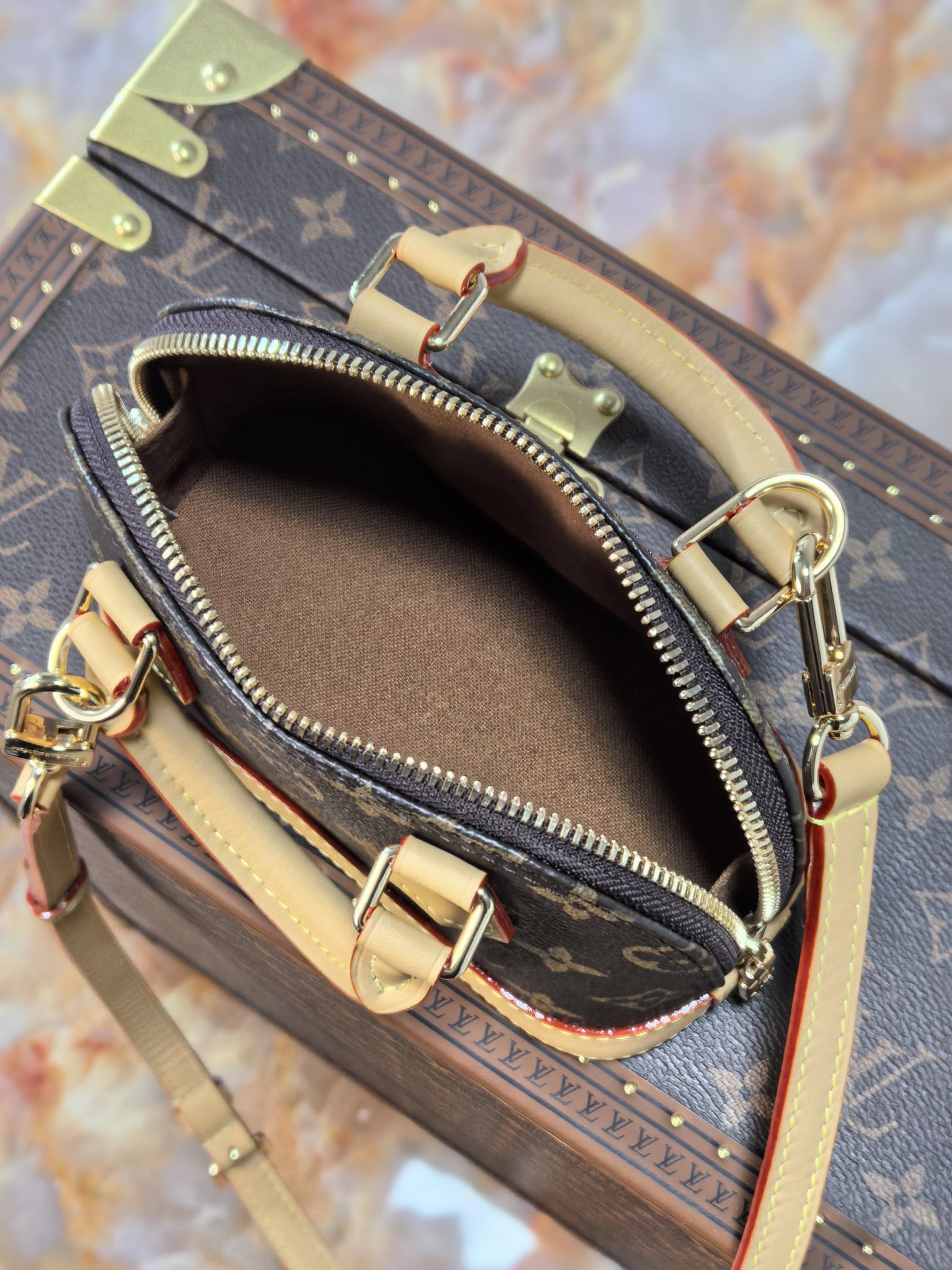 Nano Alma Handbags Monogram M82717
