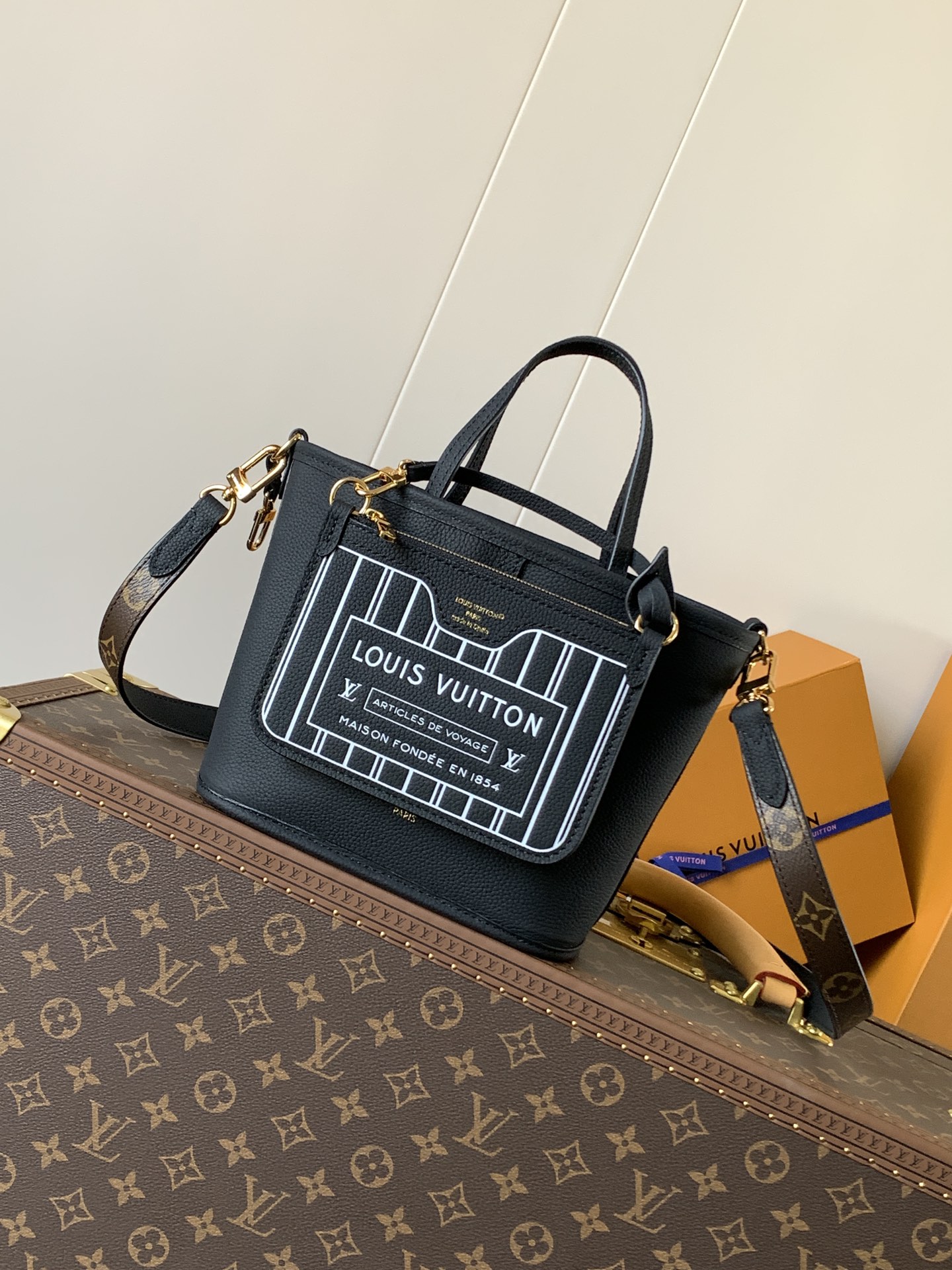 Neverfull Bandoulière Inside Out Bb Black M12099