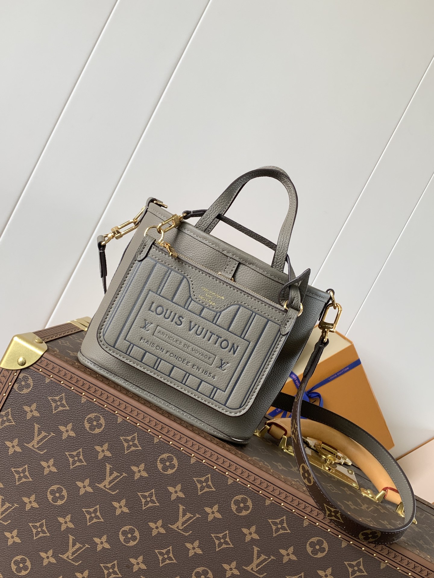 Neverfull Bandoulière Inside Out Bb Dark Fango M12109