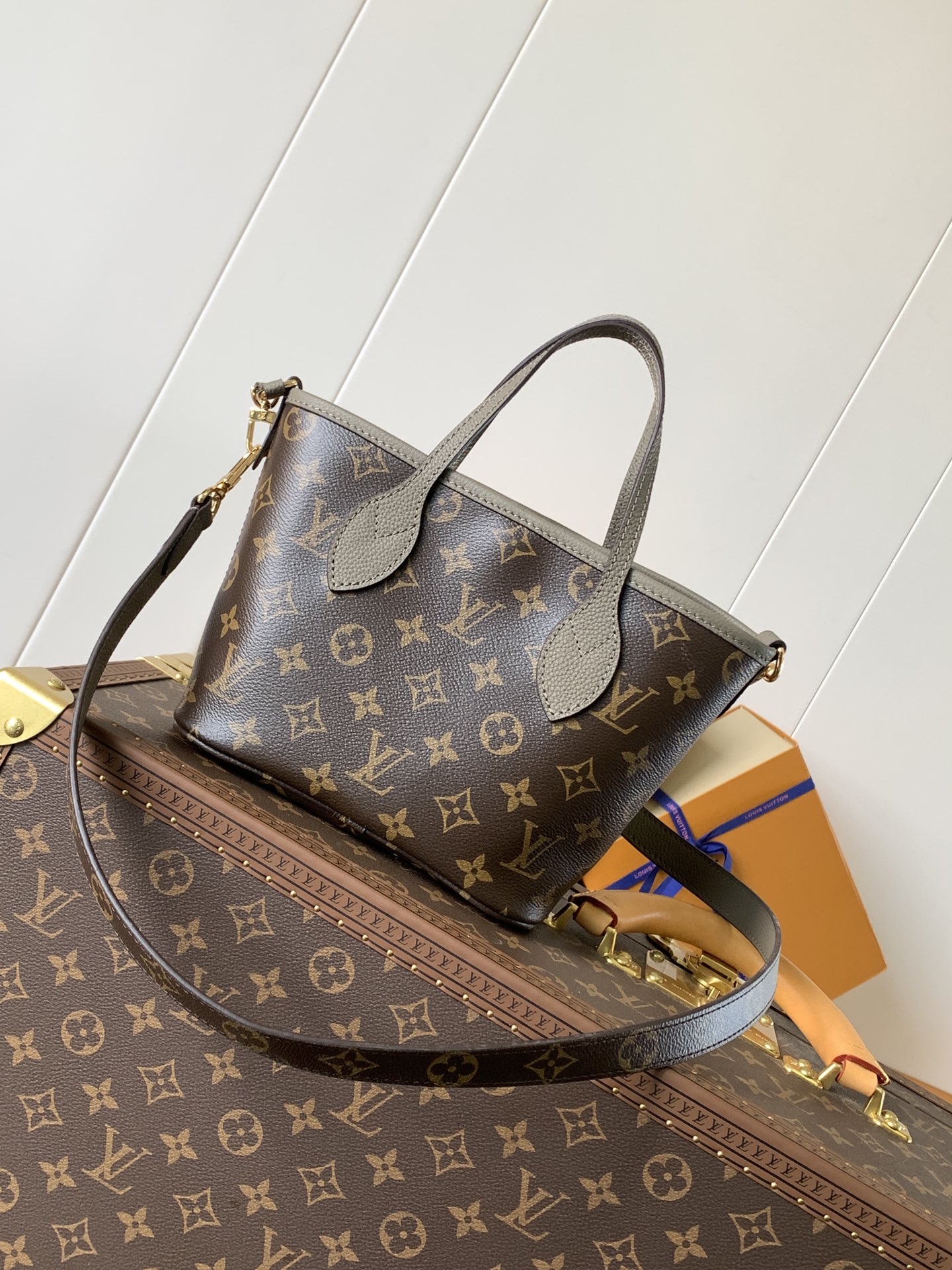 Neverfull Bandoulière Inside Out Bb Dark Fango M12109
