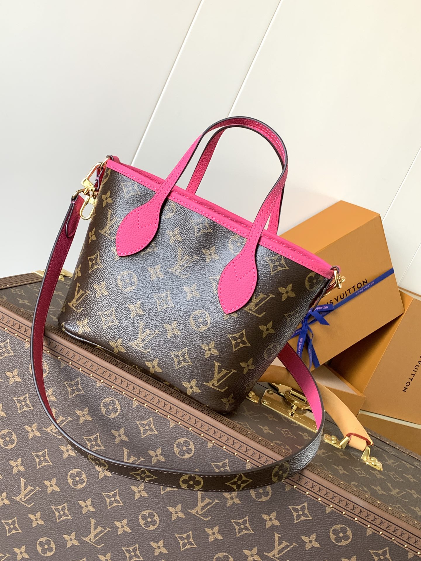Neverfull Bandoulière Inside Out Bb Rose Pondichery M12106