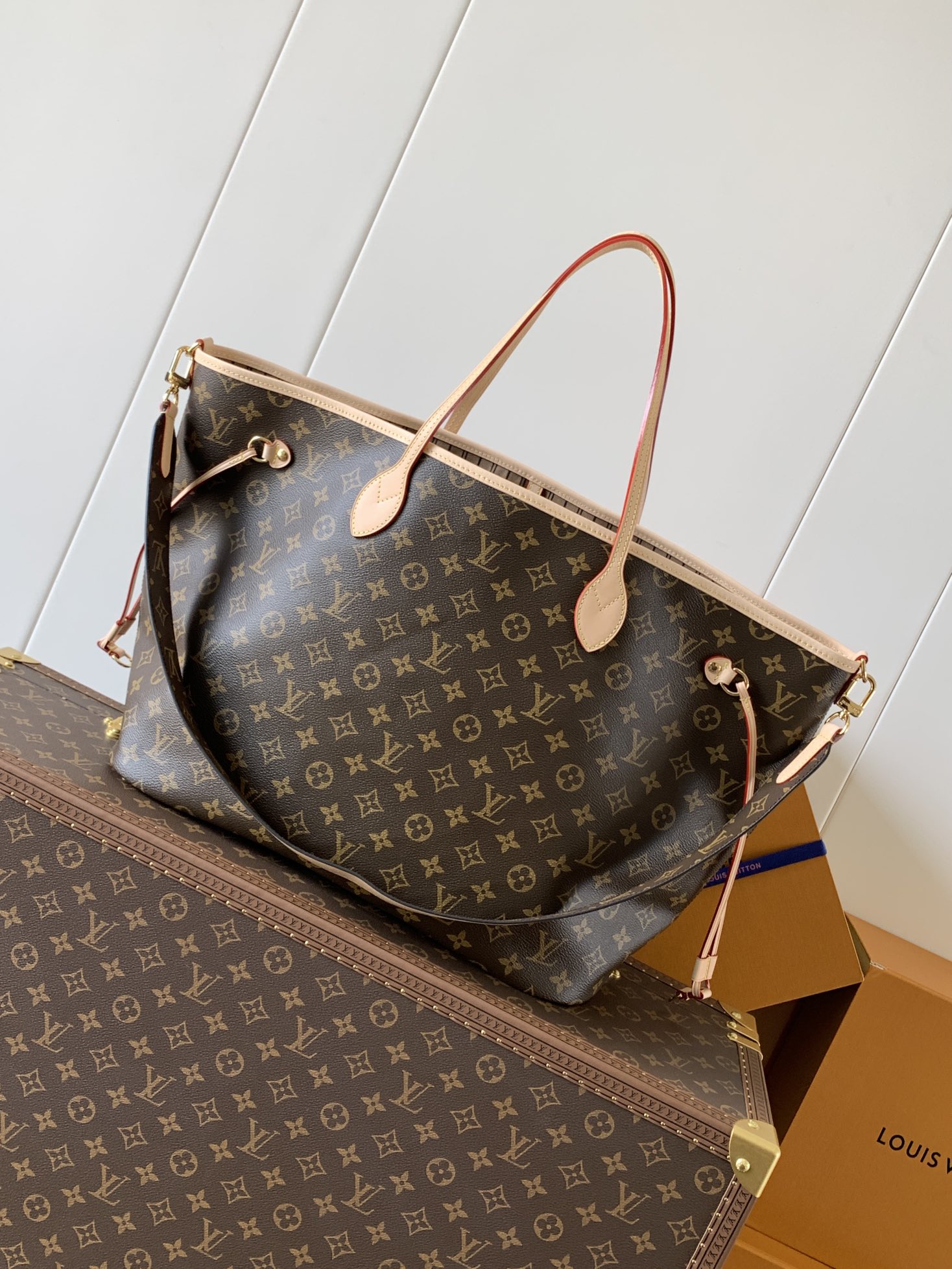 Neverfull Bandoulière Inside Out Gm Reversible M11948