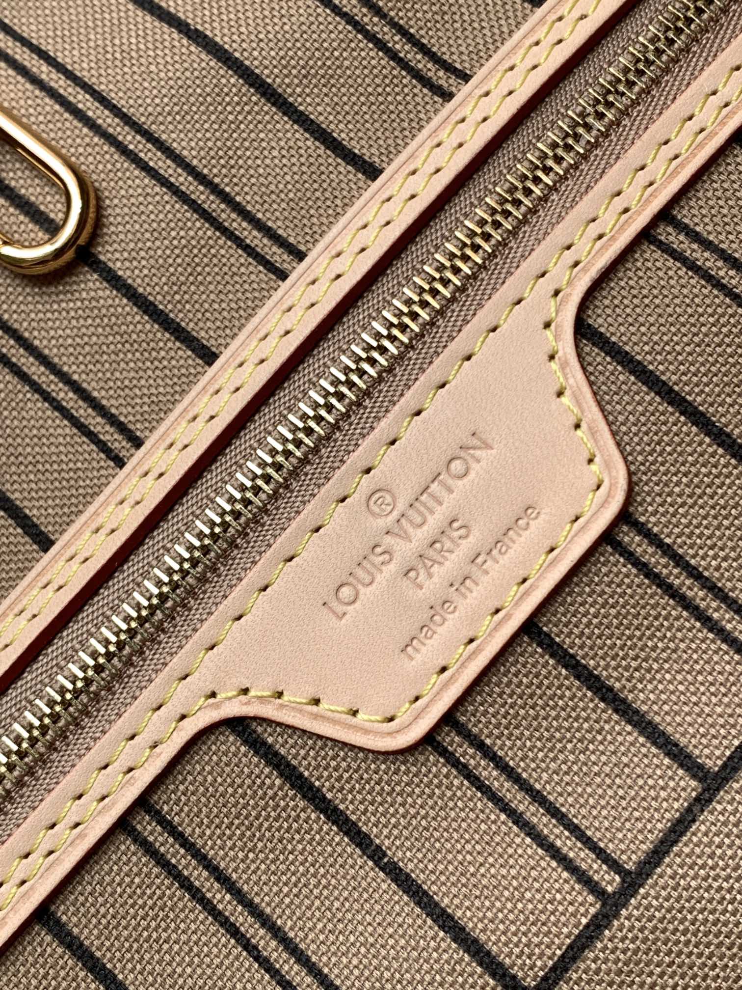Neverfull Bandoulière Inside Out Gm Reversible M11948