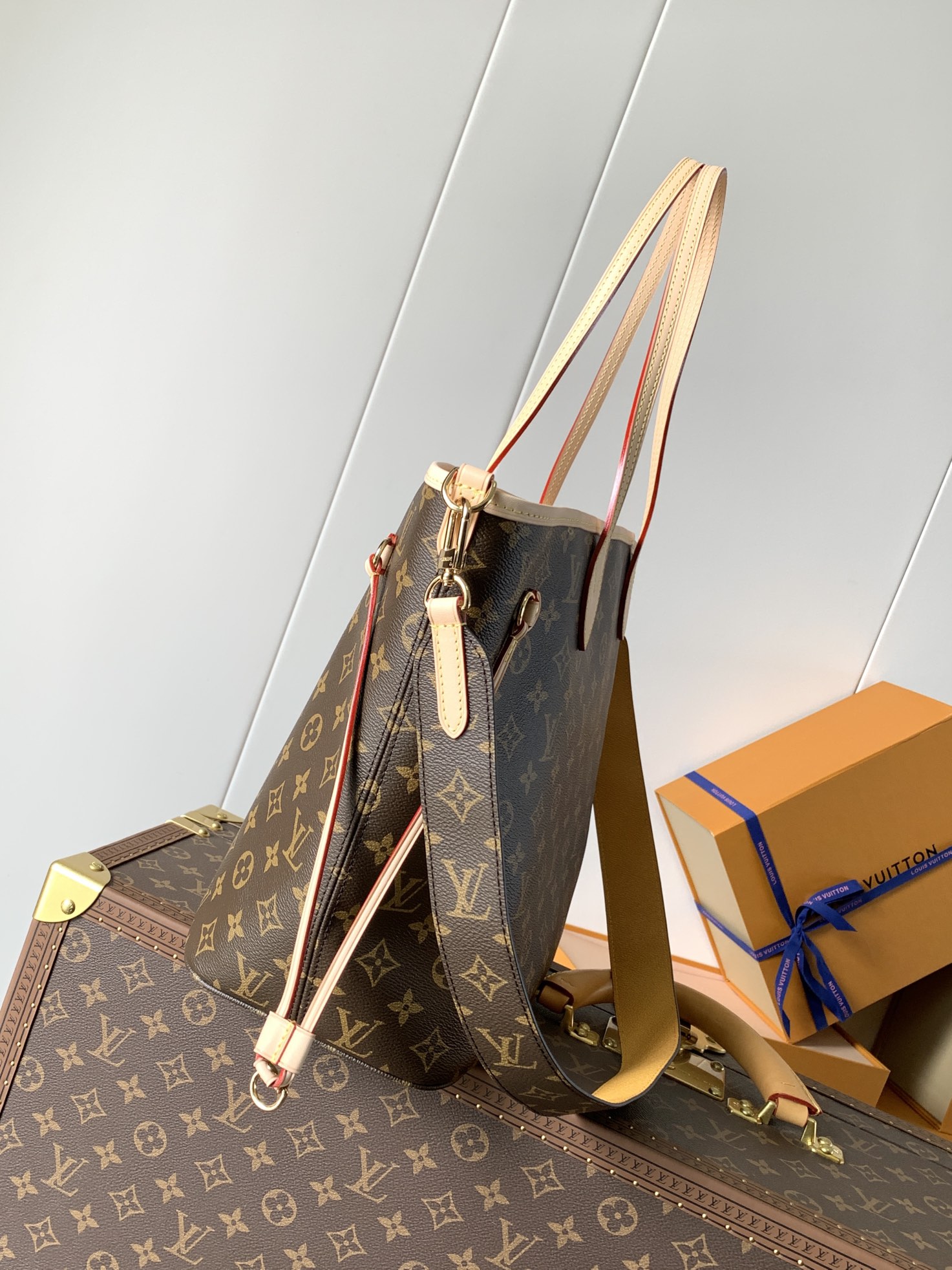 Neverfull Bandoulière Inside Out Mm Monogram Jaune Safran Reversible M11947