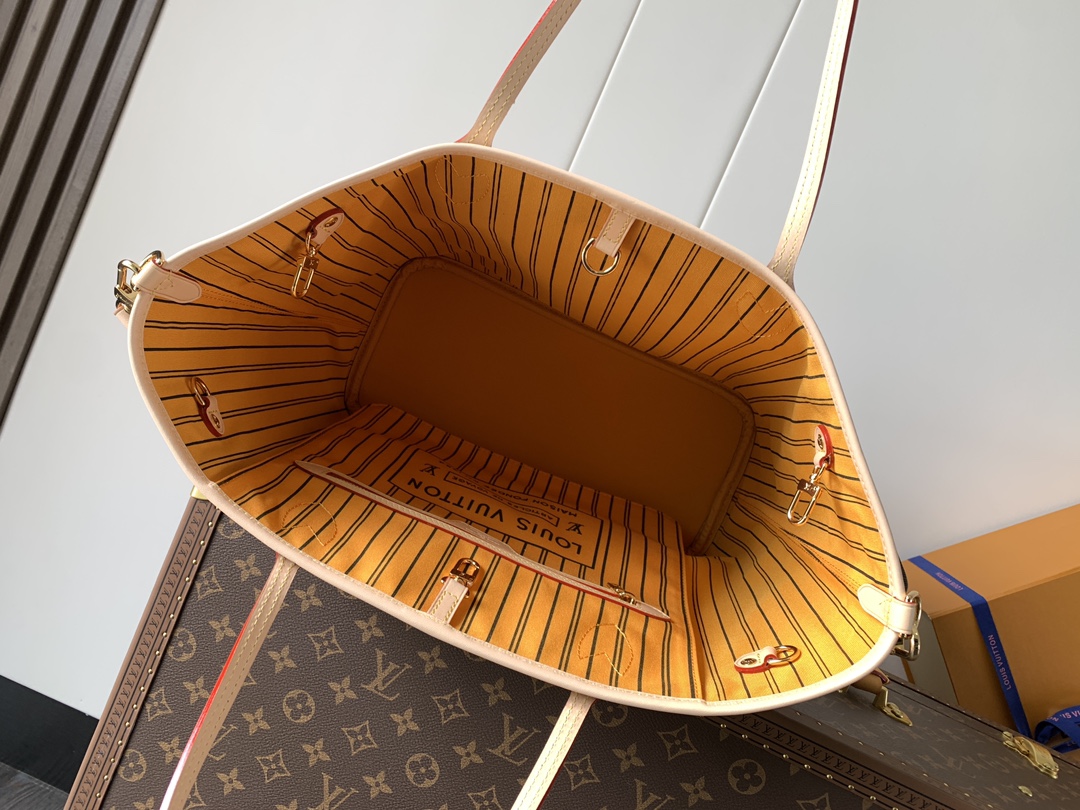 Neverfull Bandoulière Inside Out Mm Monogram Jaune Safran Reversible M11947