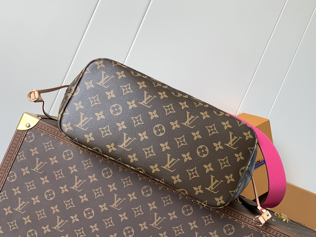 Neverfull Bandoulière Inside Out Mm Monogram Rose Pondichery Reversible M12257