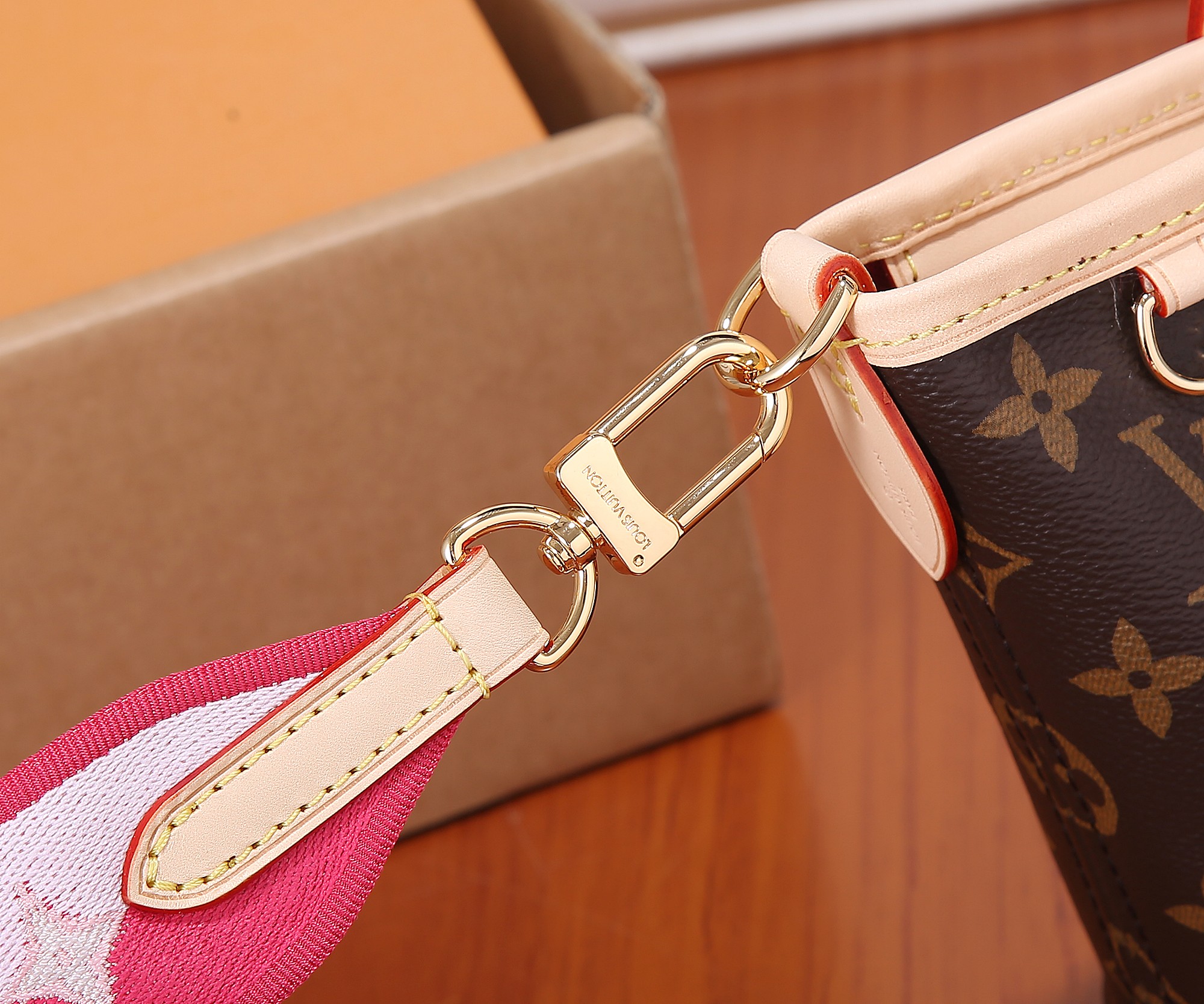 Neverfull Bb Pink Peony Small Size Tote M46786