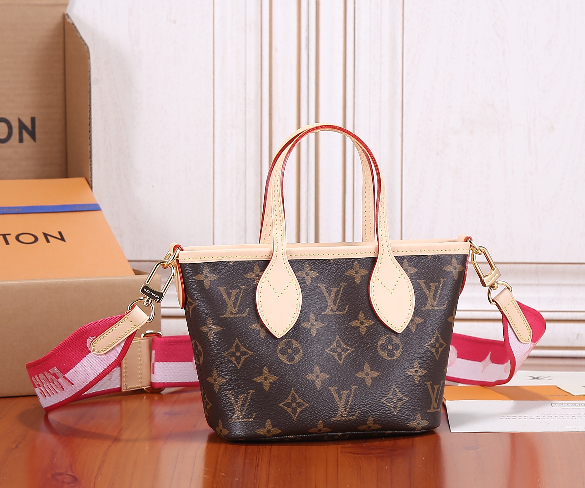 Neverfull Bb Pink Peony Small Size Tote M46786