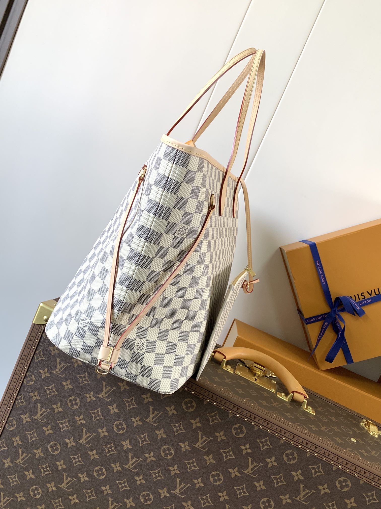Neverfull G Beige Damier Azur Large Size Beige Tote N40602