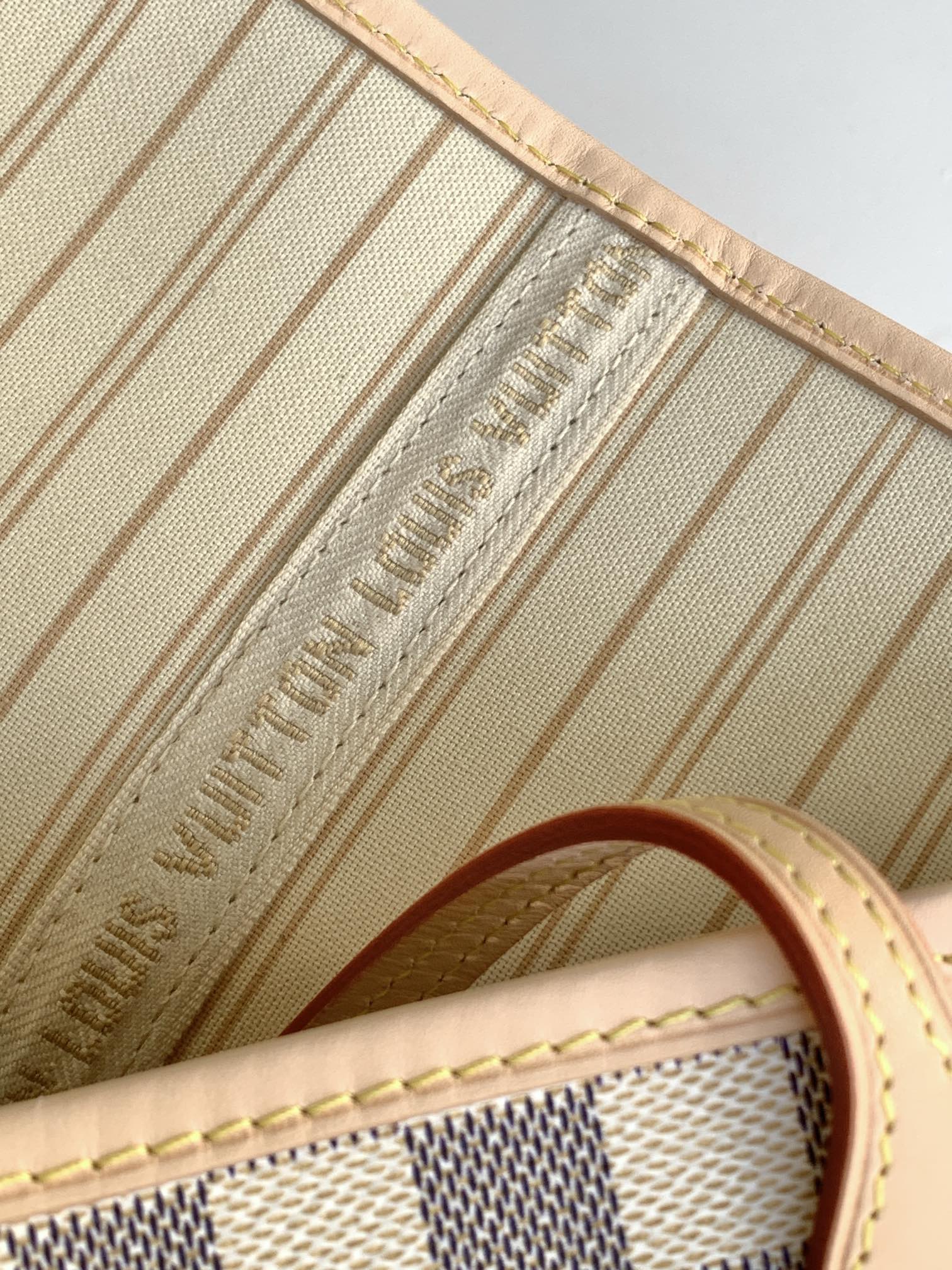 Neverfull Gm Rose Ballerine Pink Damier Azur Large Size Beige Tote N40601