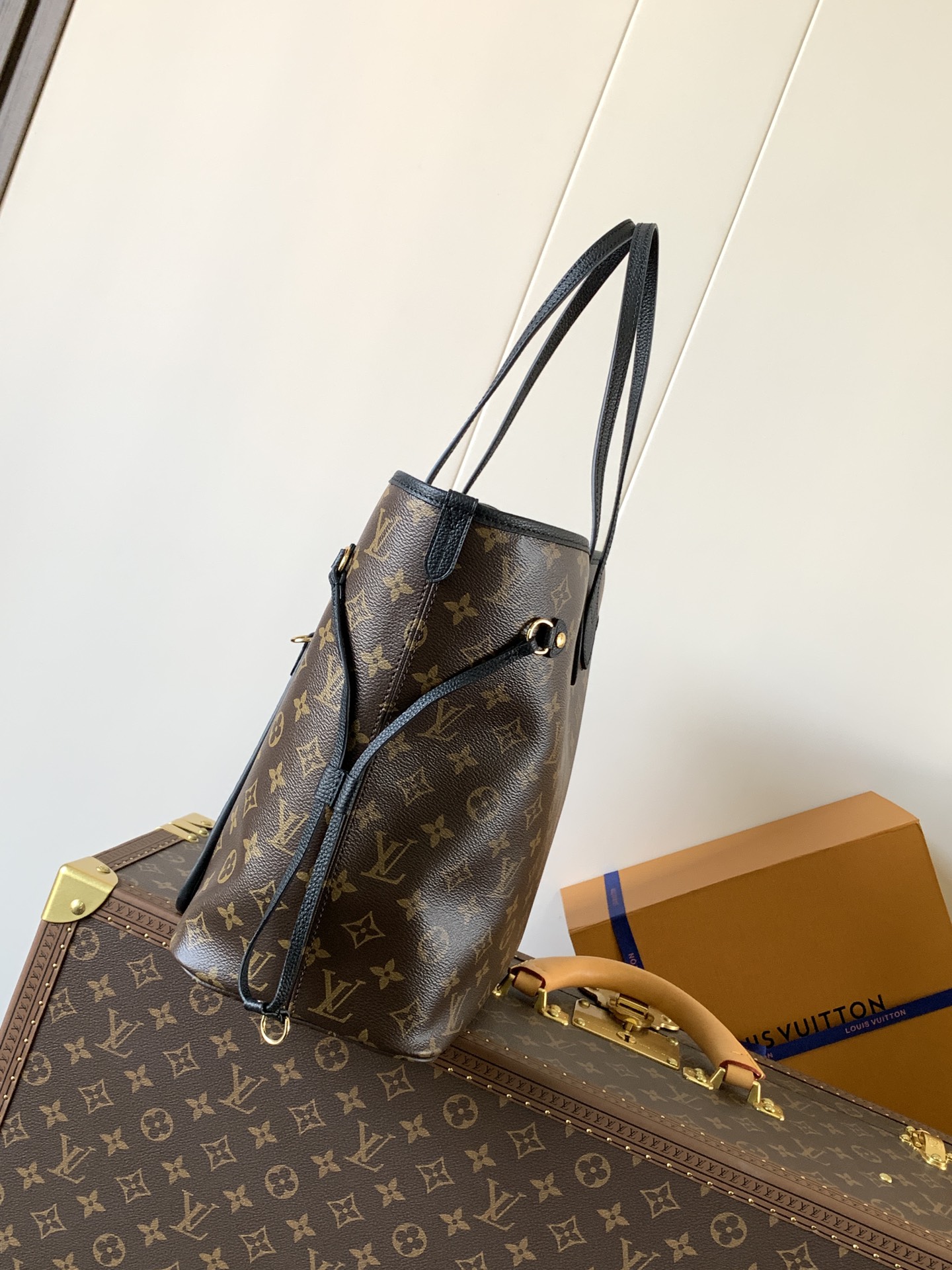 Neverfull Inside Out Mm Black M11946