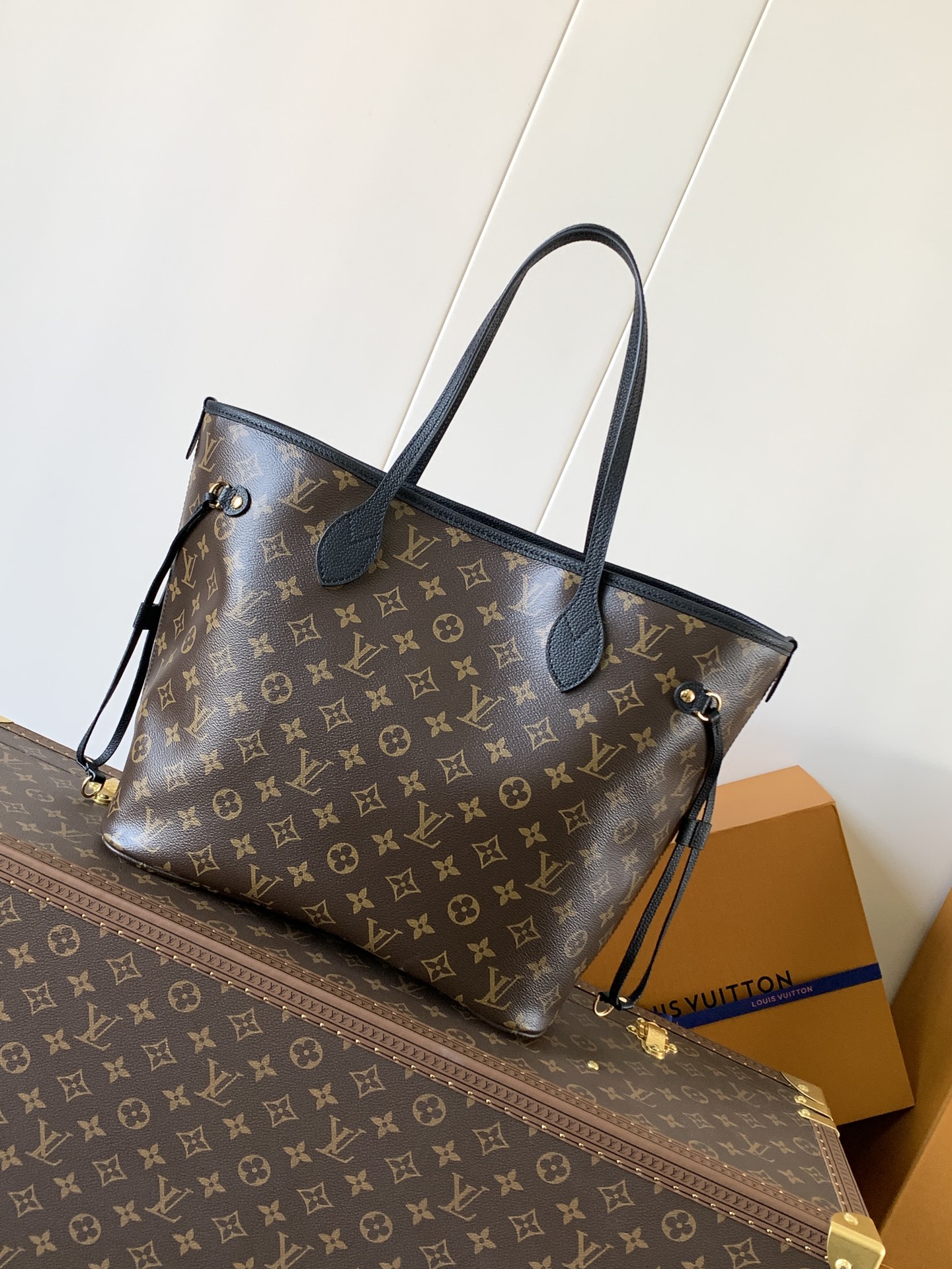 Neverfull Inside Out Mm Black M11946