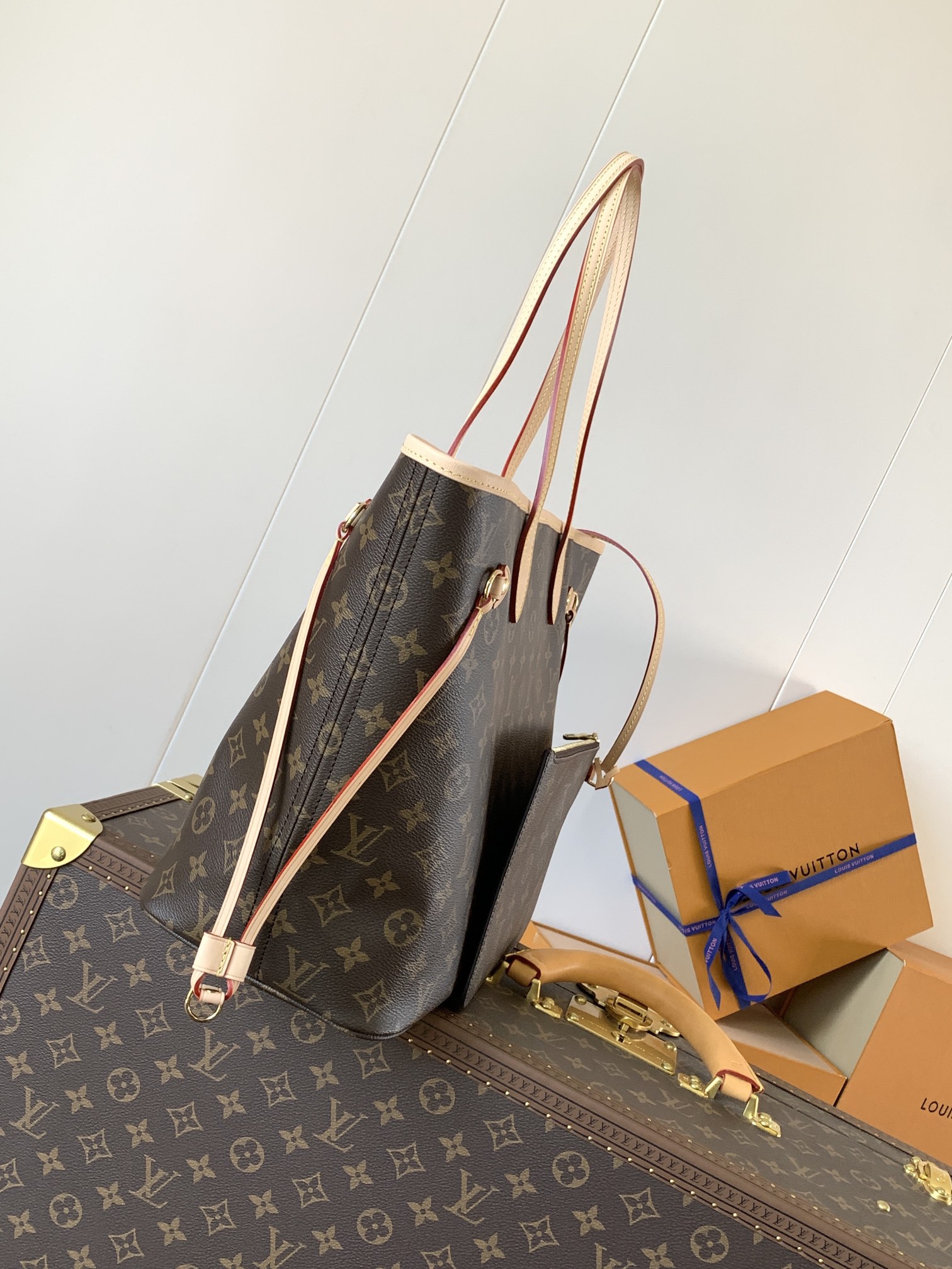 Neverfull Mm Beige Monogram Mid Size Tote M46975