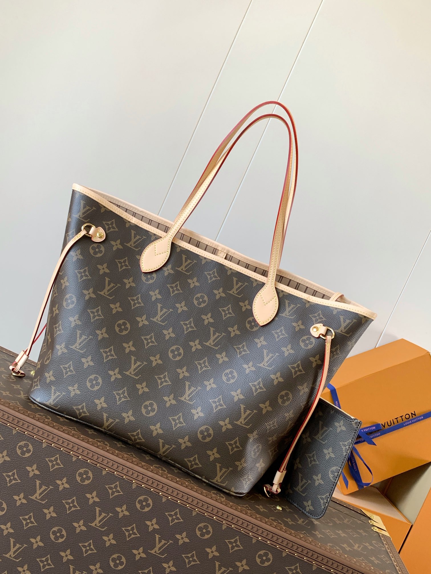 Neverfull Mm Beige Monogram Mid Size Tote M46975