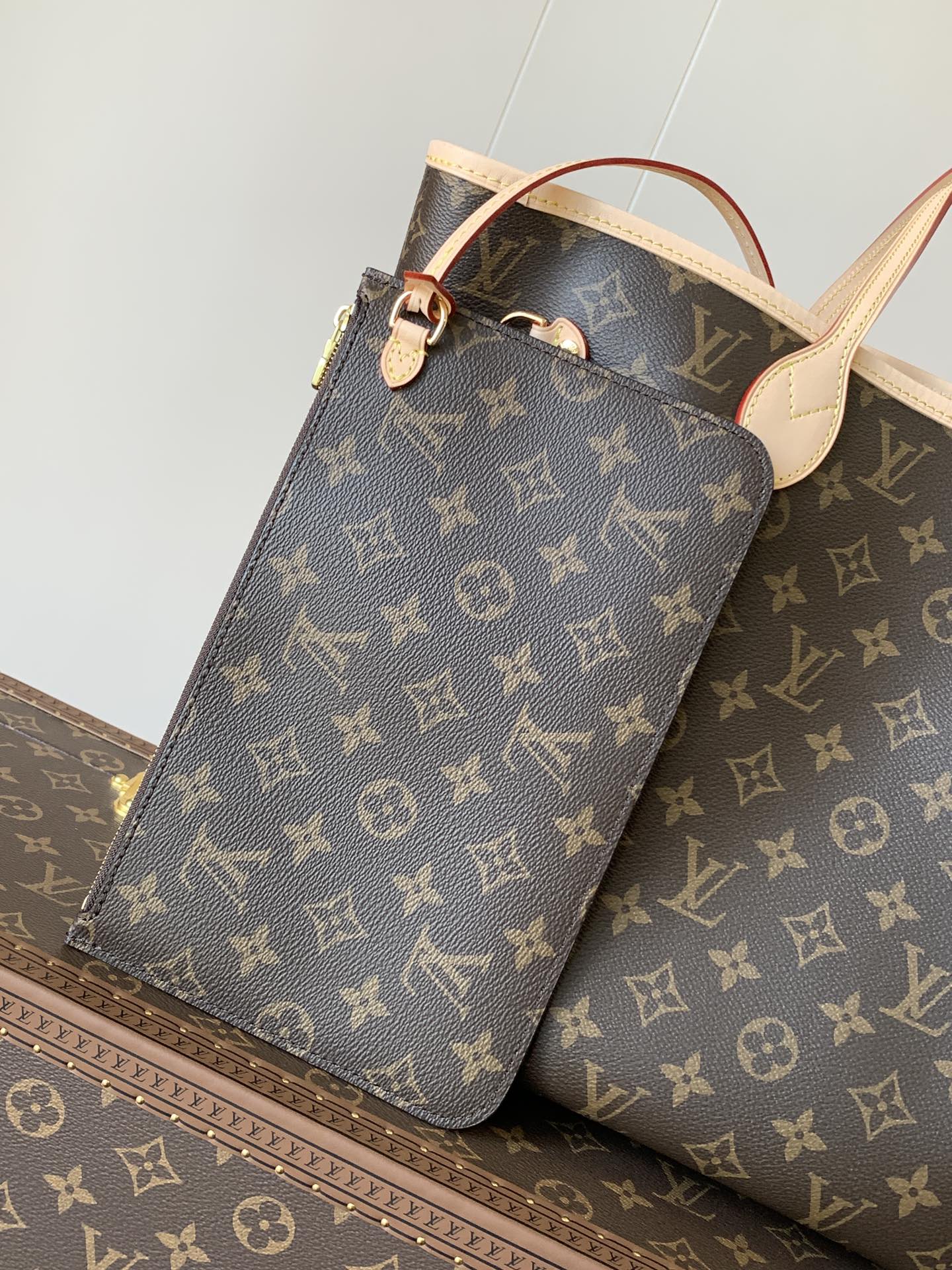 Neverfull Mm Beige Monogram Mid Size Tote M46975