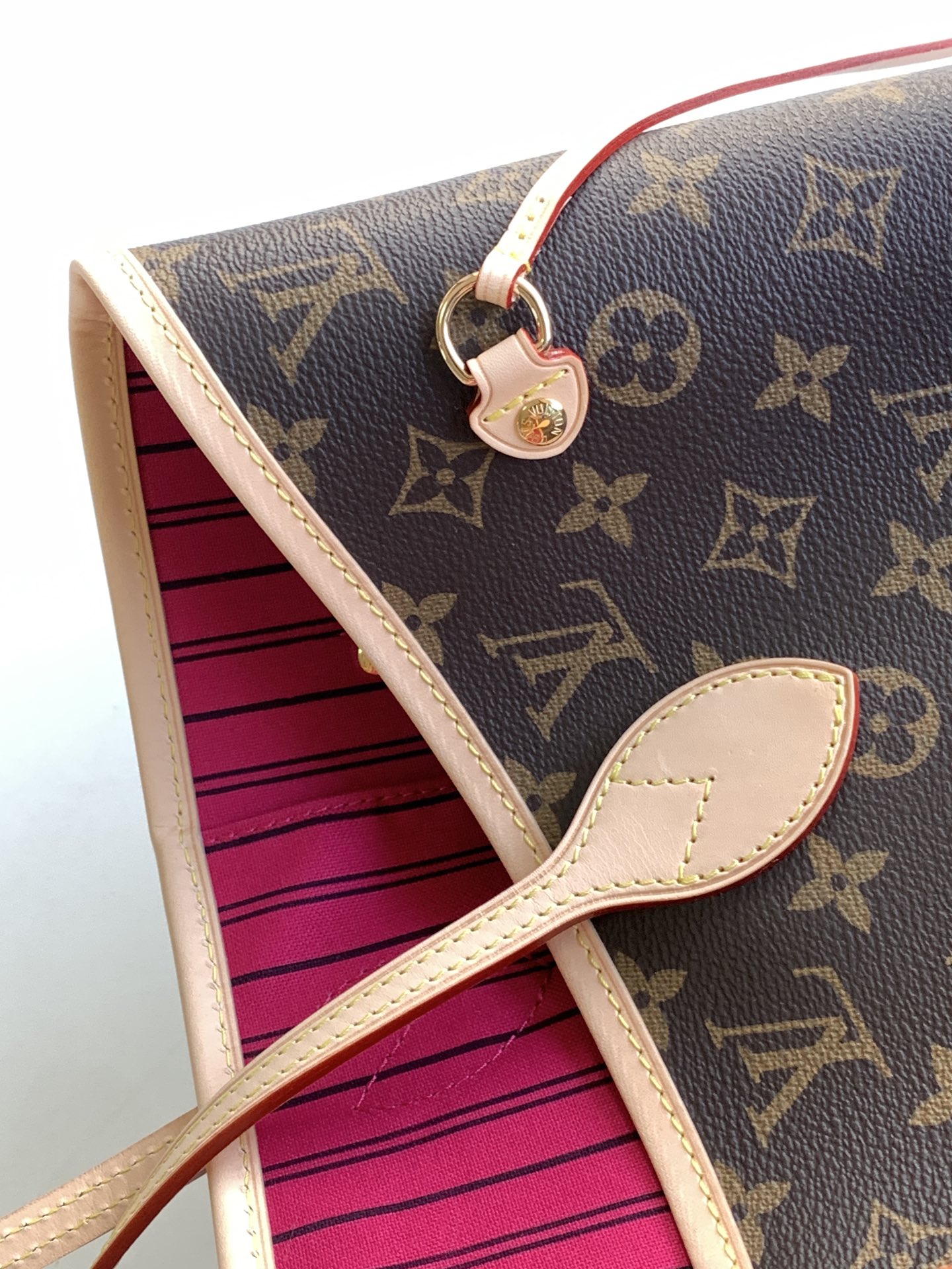 Neverfull Mm Cherry Red Monogram Mid Size Tote M46987