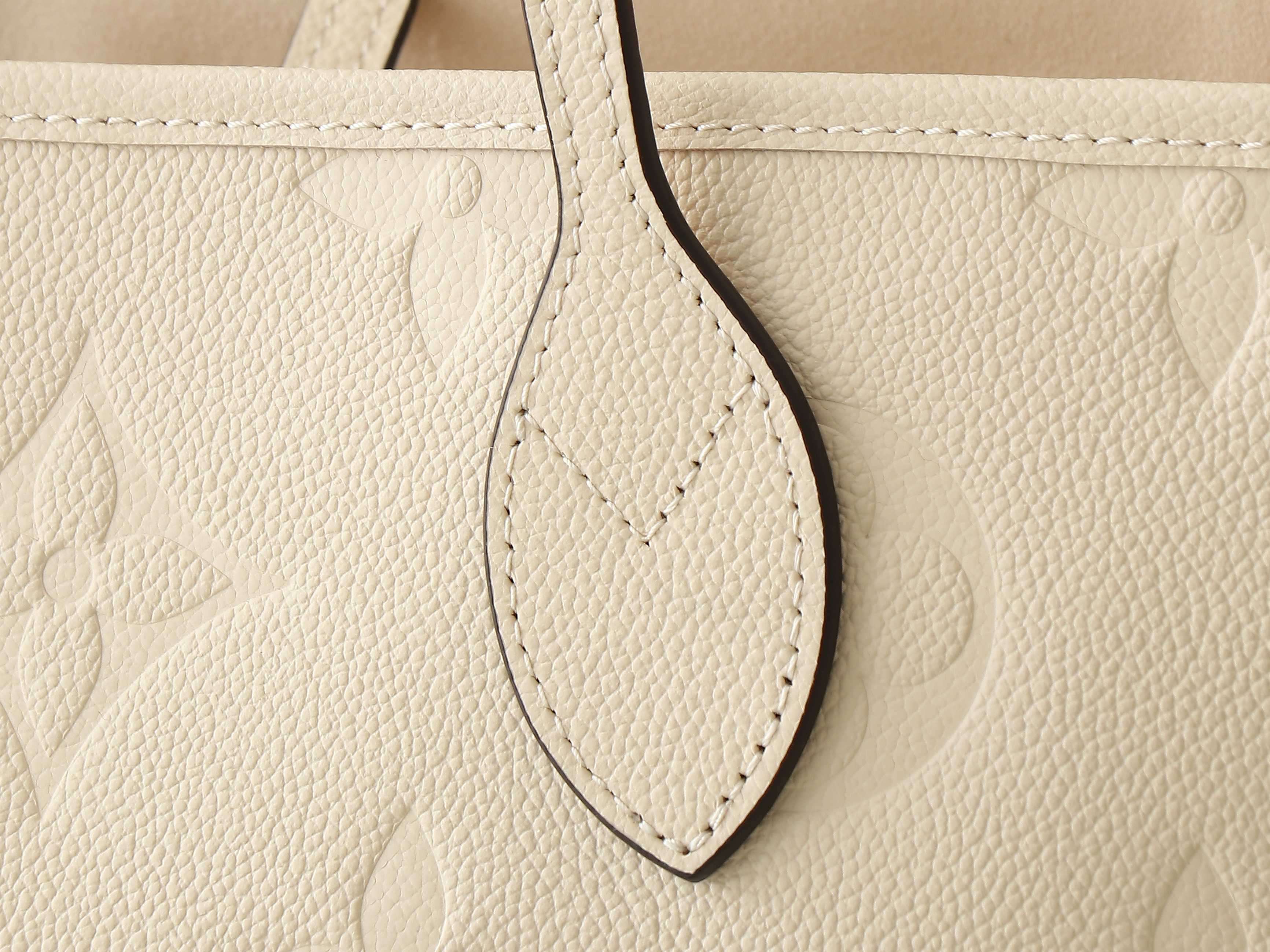 Neverfull Mm Crème Beige Monogram Empreinte Leather Mid Size Tote M46676
