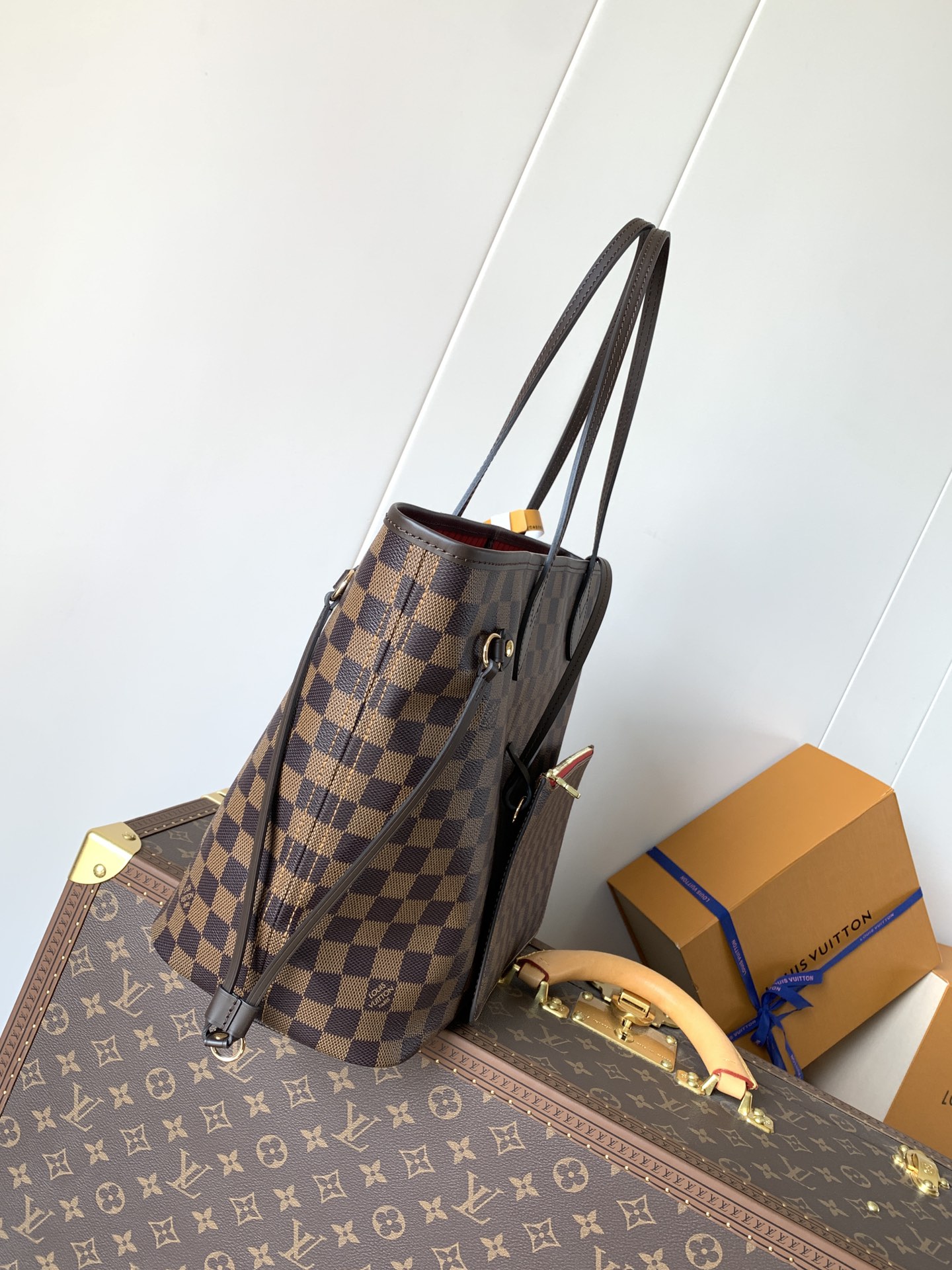 Neverfull Mm Damier Ebene Mid Size Cerise Red Tote N40599