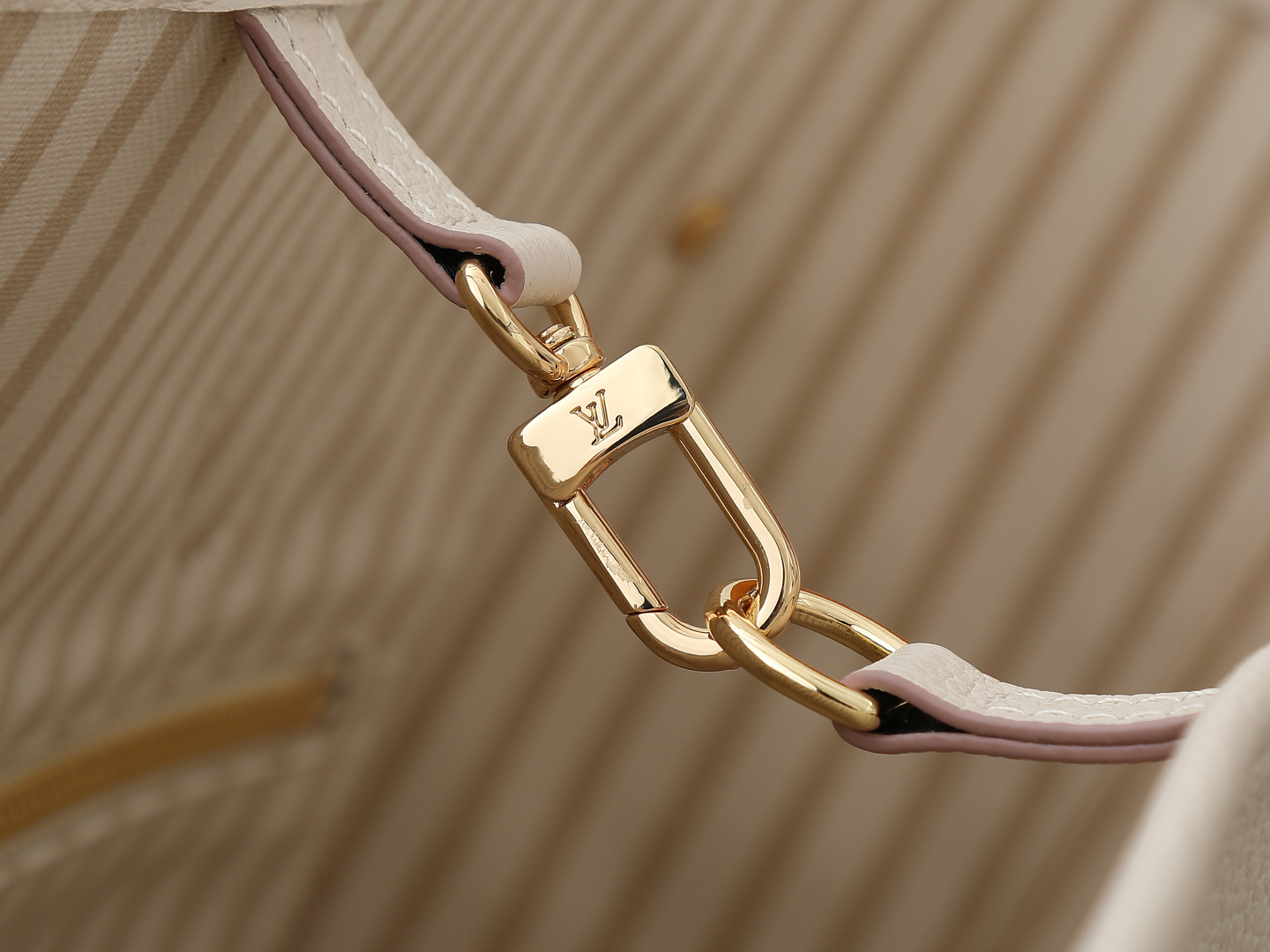 Neverfull Mm Empreinte Leather Bag M14285