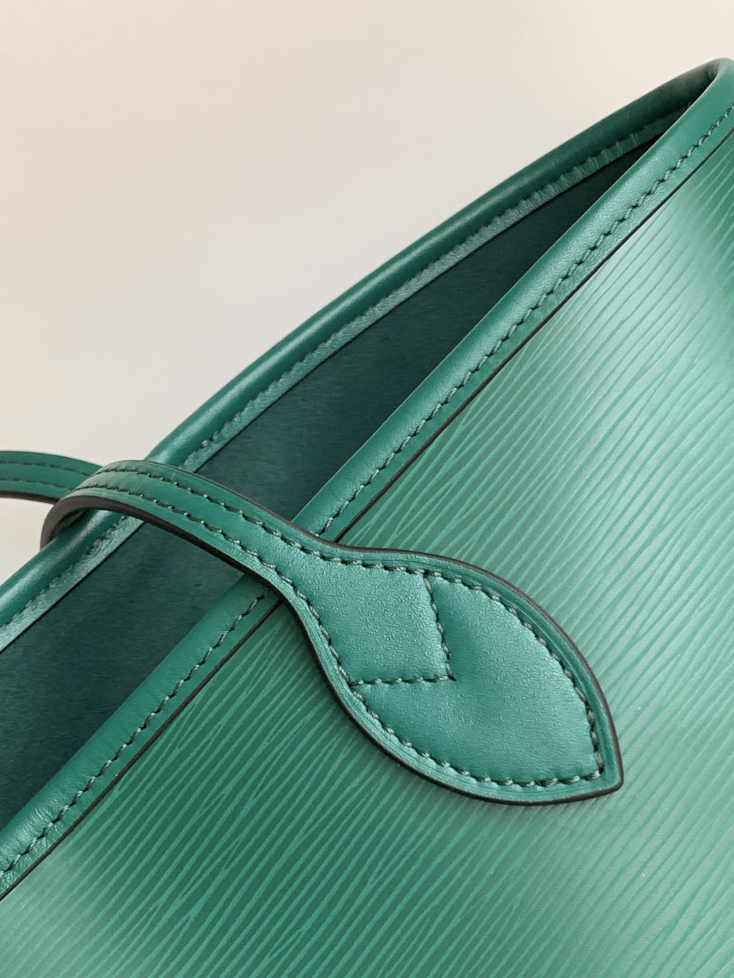 Neverfull Mm Epi Leather Tote Borneo Green M12195