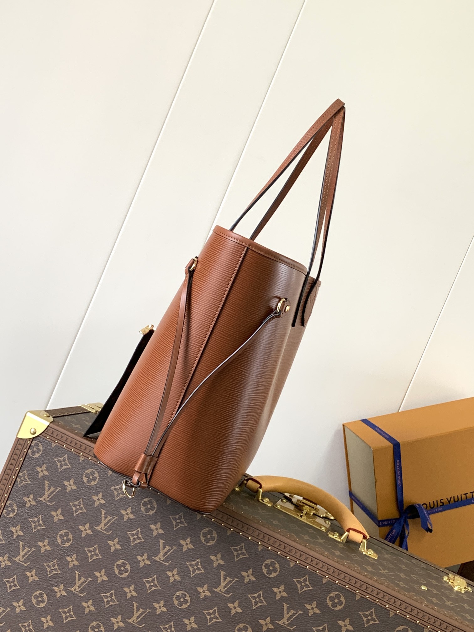 Neverfull Mm Epi Leather Tote Kenyan Fauv M12467