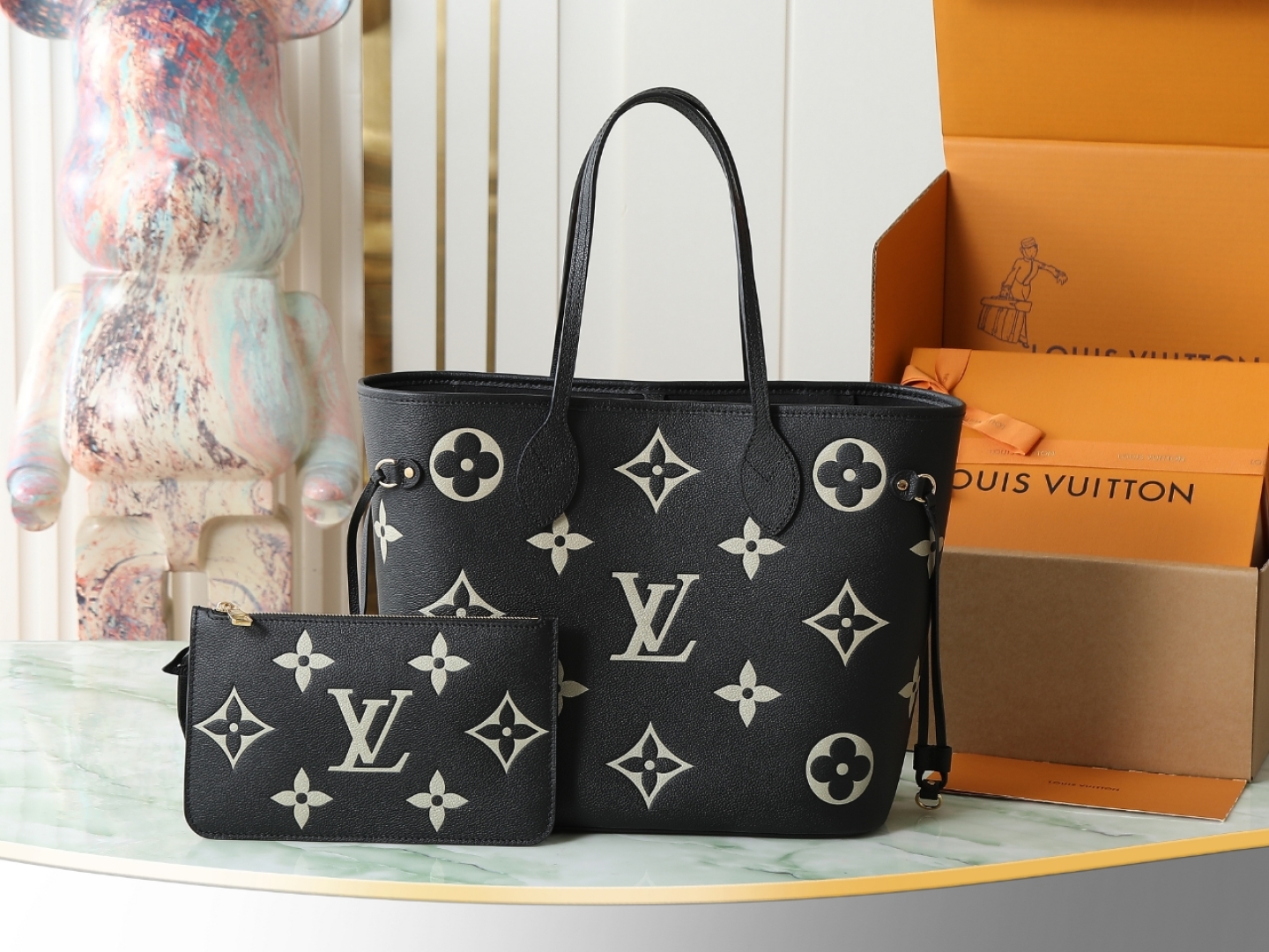 Neverfull Mm Mid Side Two Color Tote Black / Beige M58907