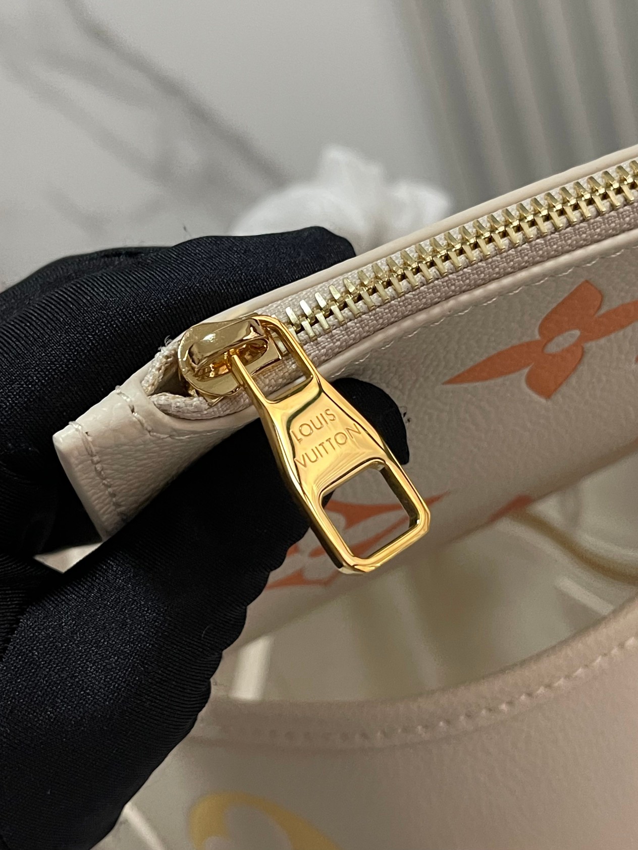 Neverfull Mm Shoulder Bag Monogram Empreinte Leather M46516