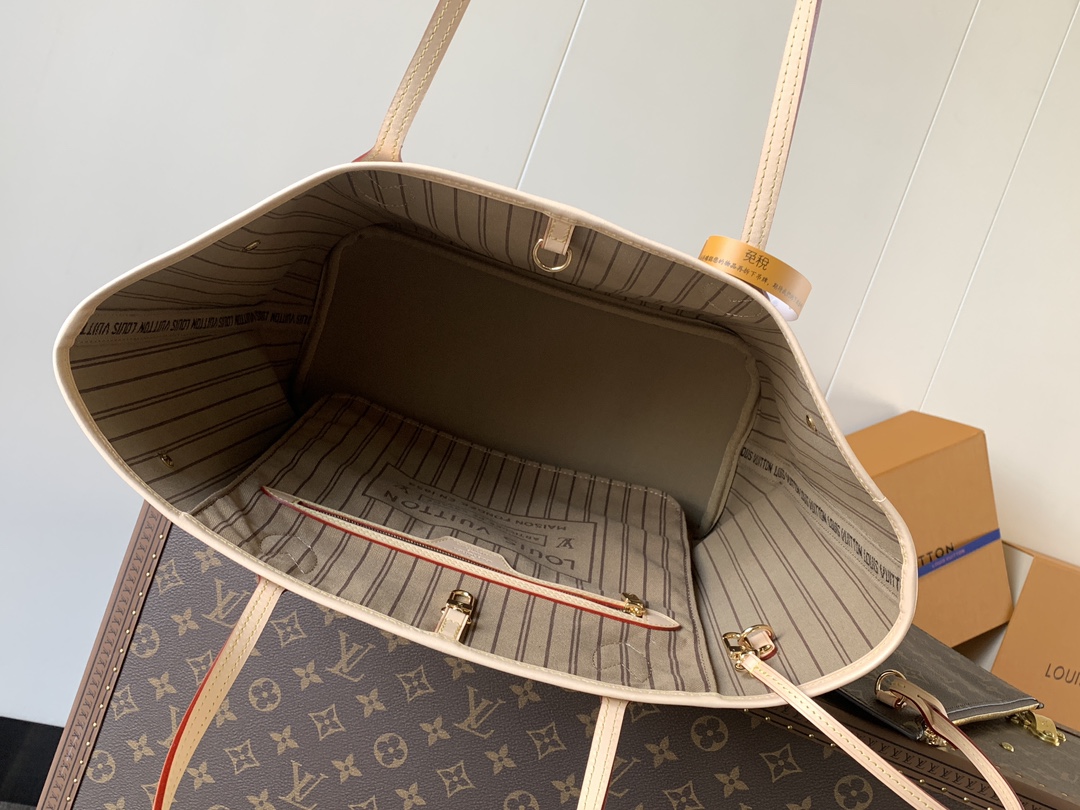 Neverfull Pm Beige Monogram Petite Size Tote M46979