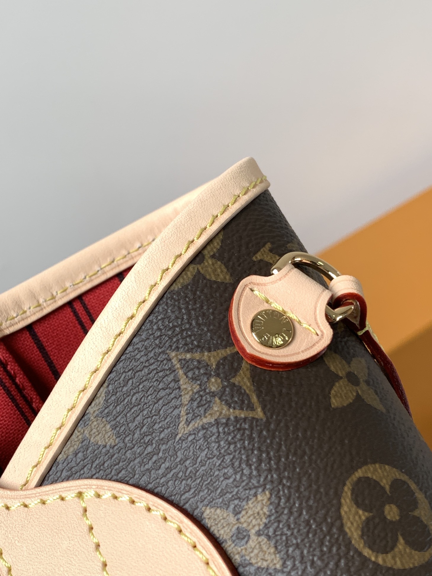 Neverfull Pm Cherry Red Monogram Petite Size Tote M41000
