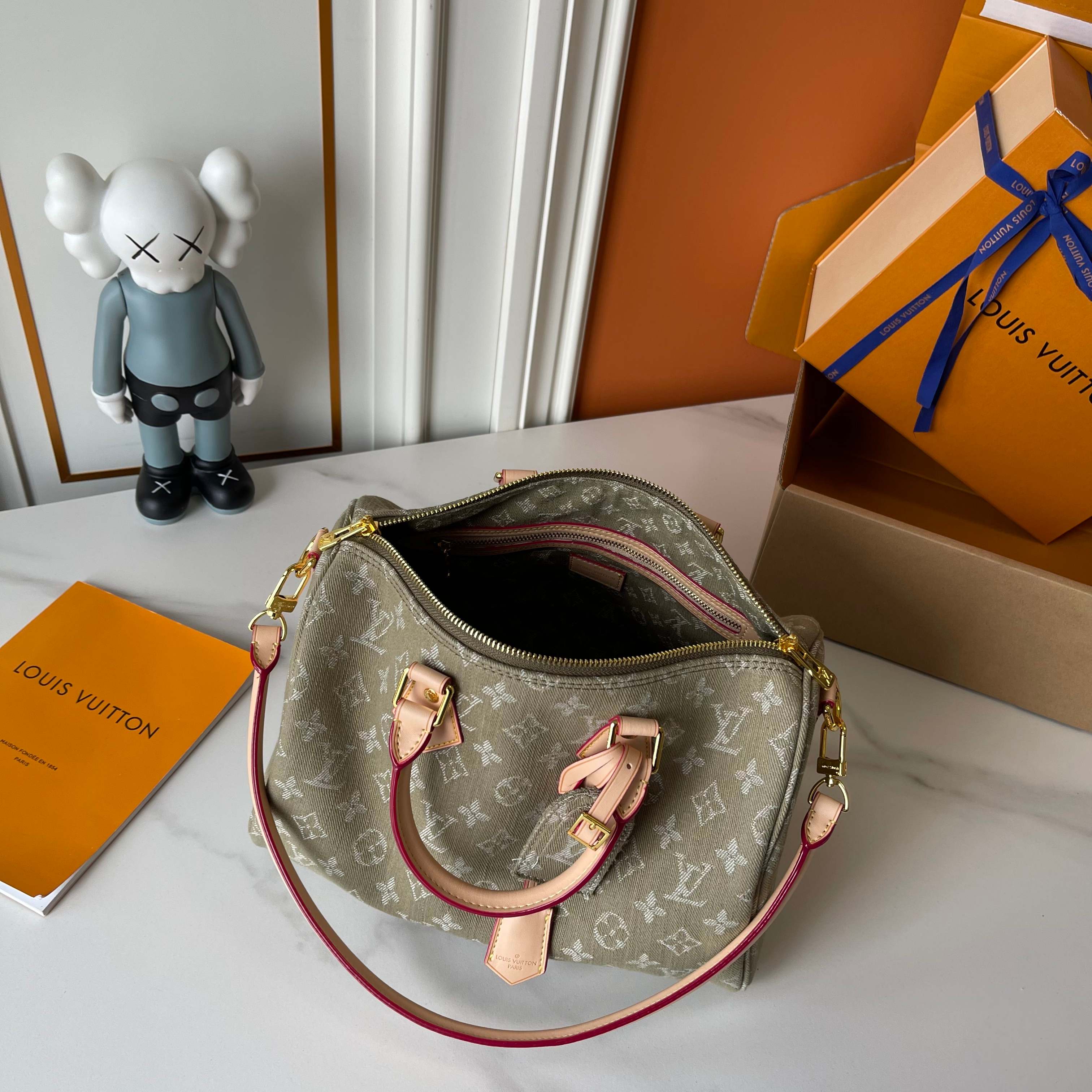 New Luxury LV Bag 11702