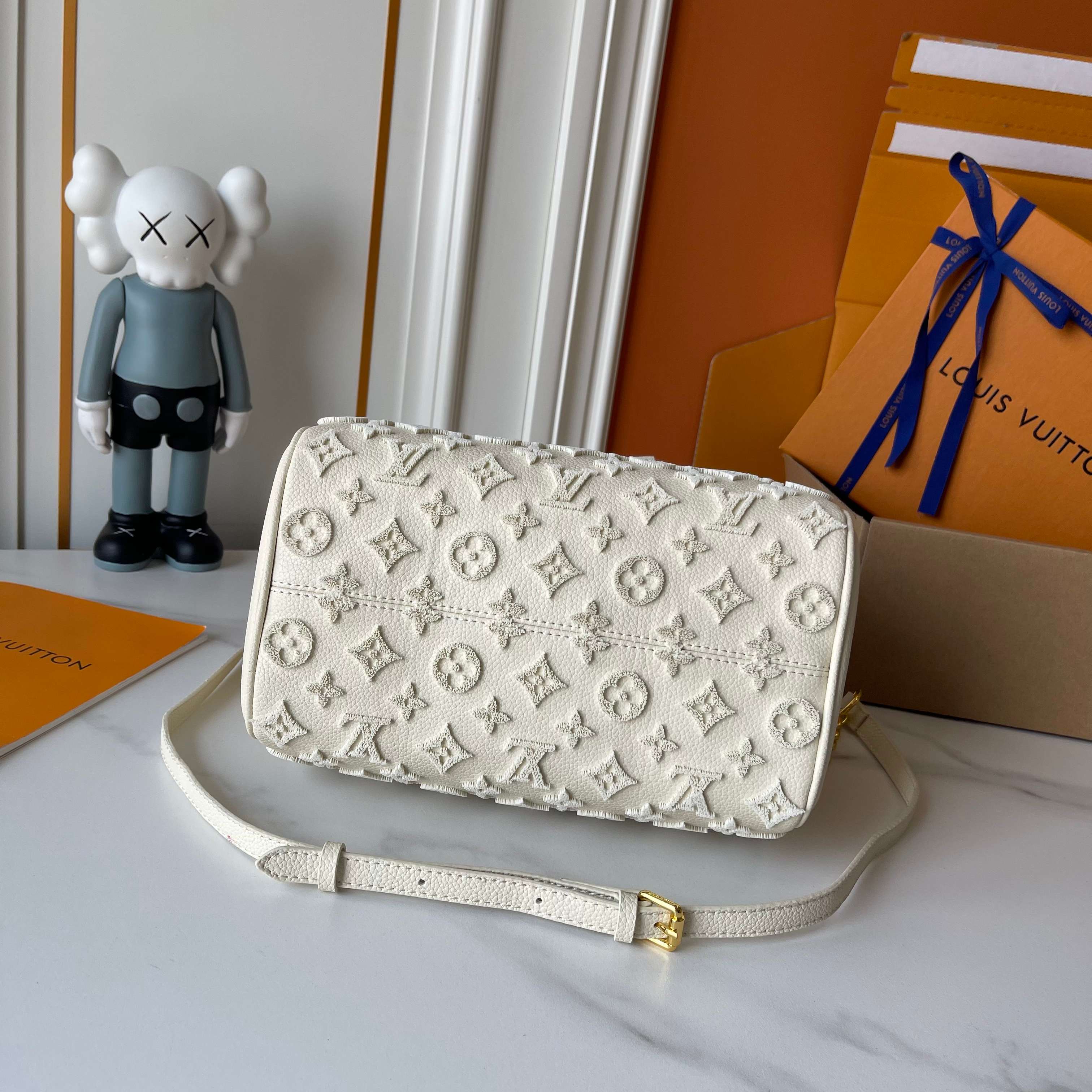 New Luxury LV Bag 11740