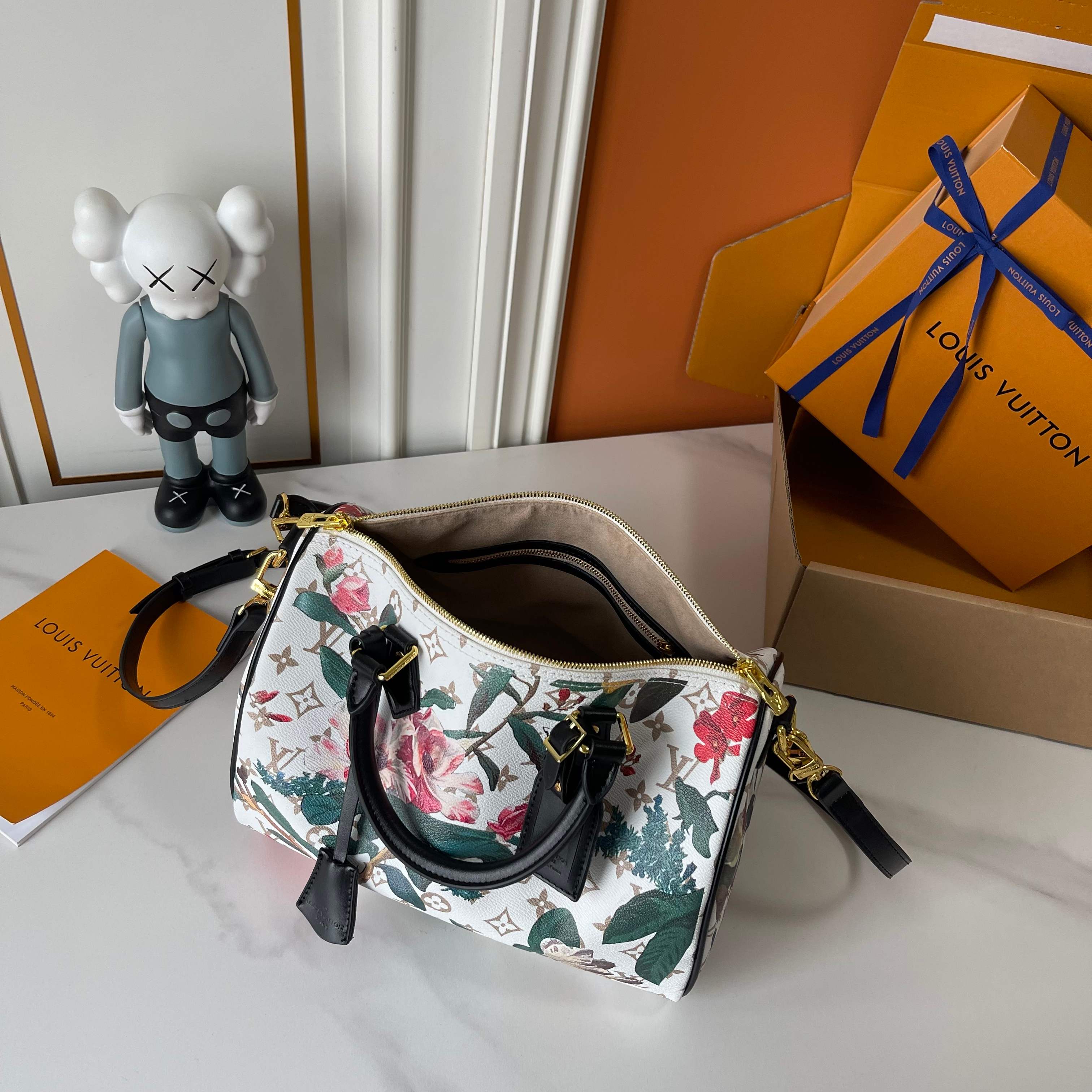 New Luxury LV Bag 11949