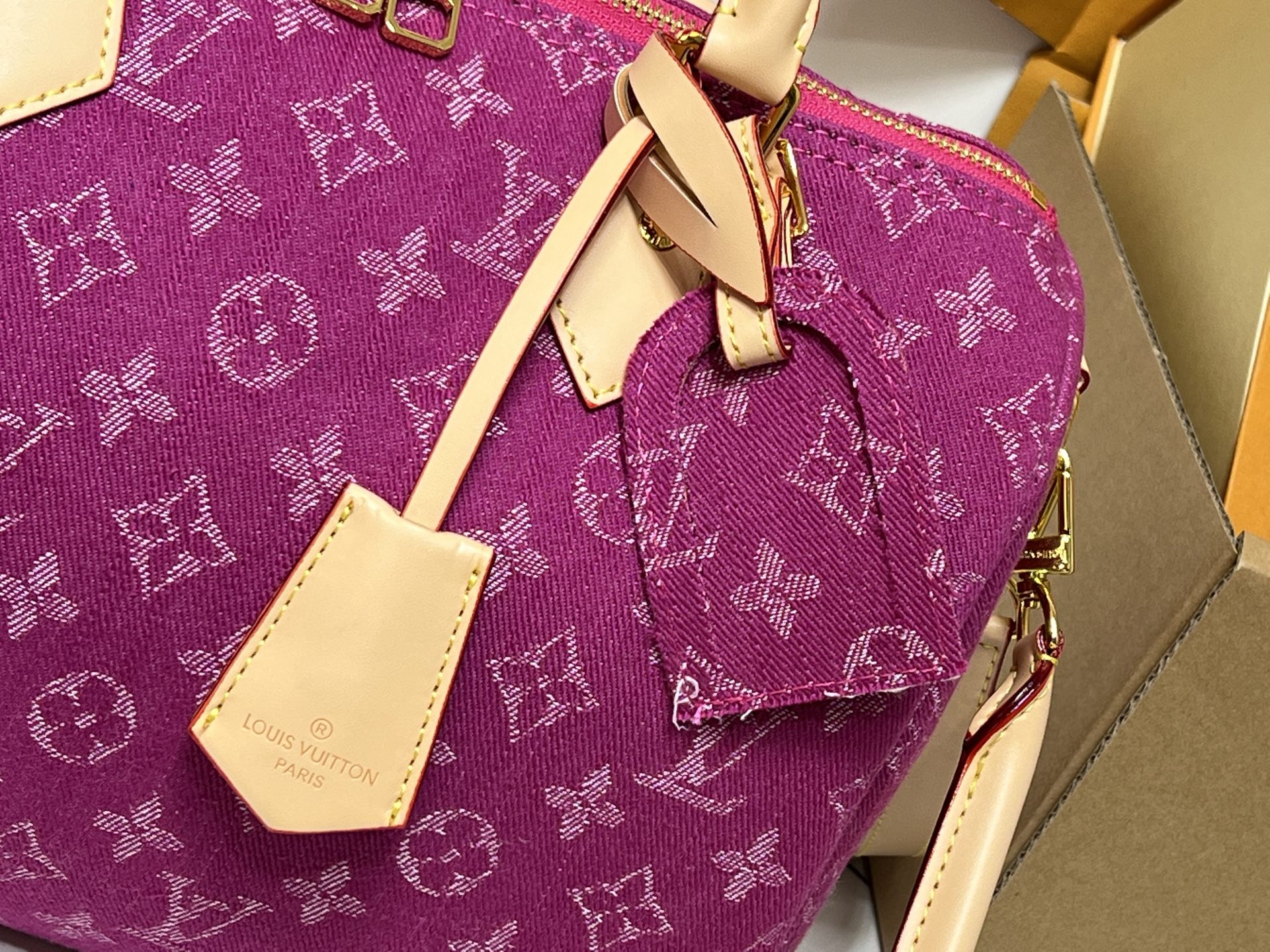 New Luxury LV Bag 11972