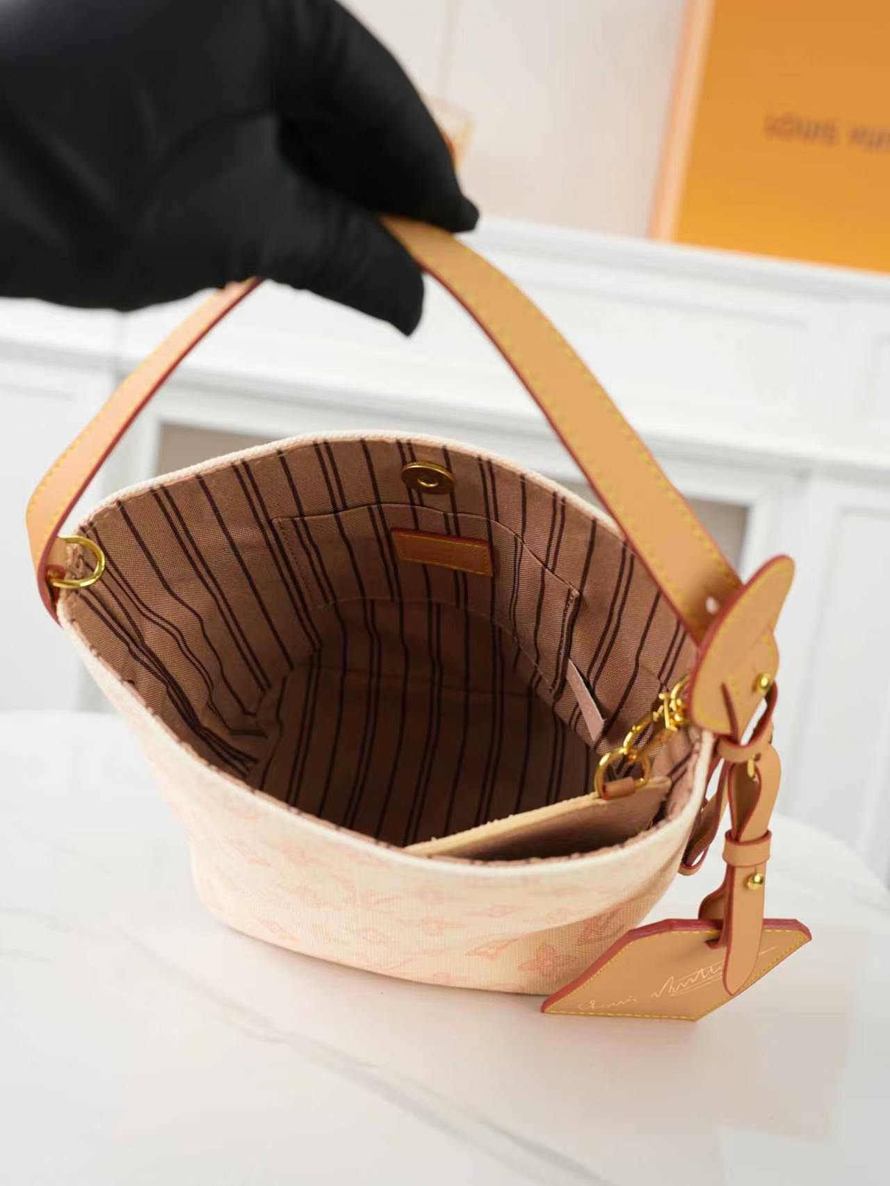 New Luxury LV Bag 12042