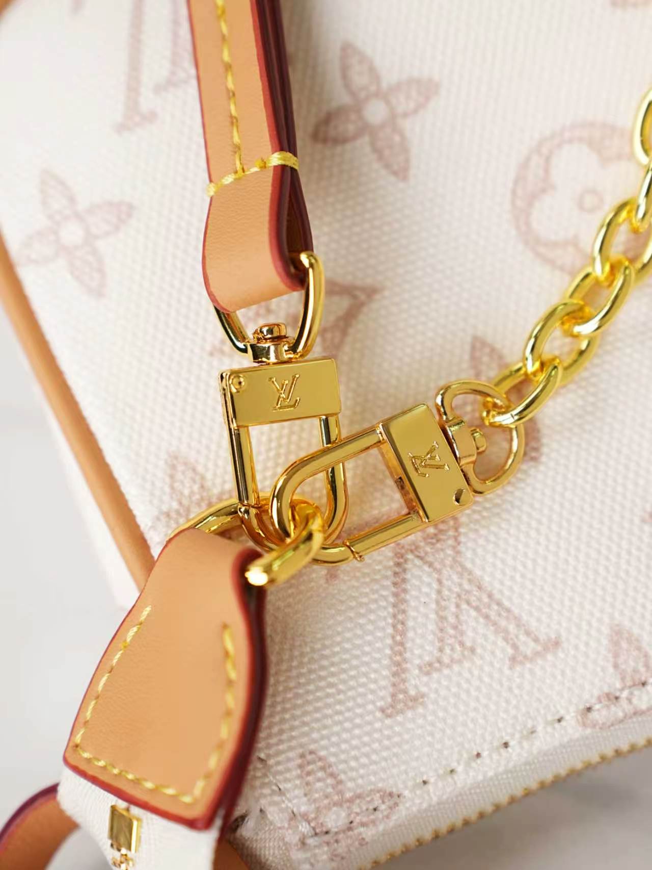 New Luxury LV Bag 12049