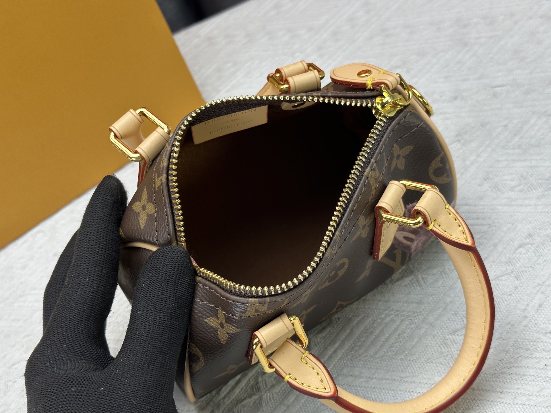 New Luxury LV Bag 12105