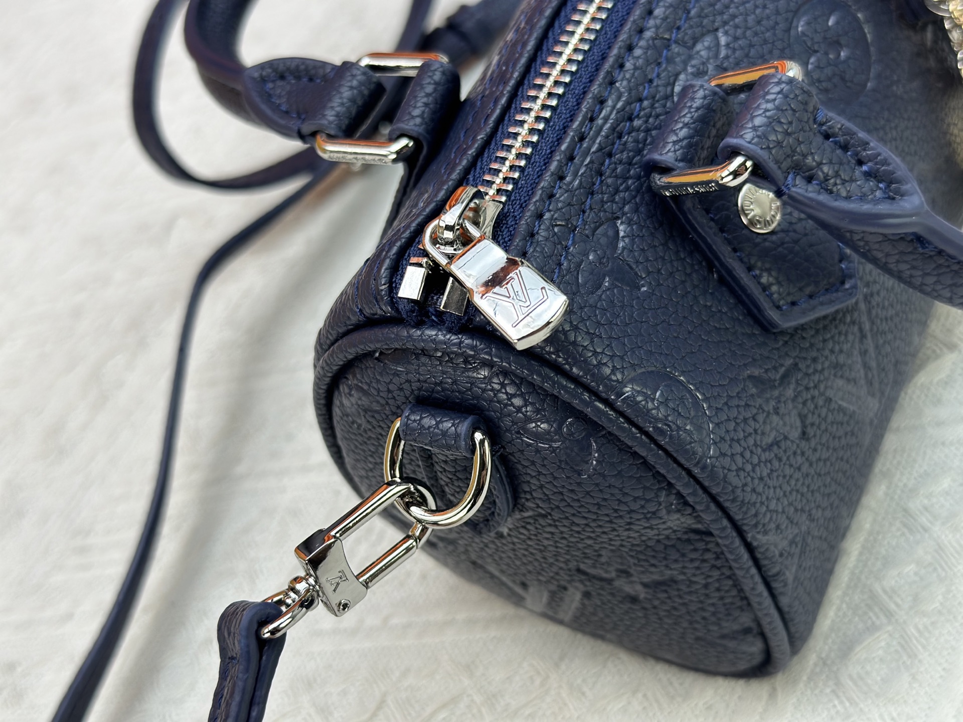 New Luxury LV Bag 12108