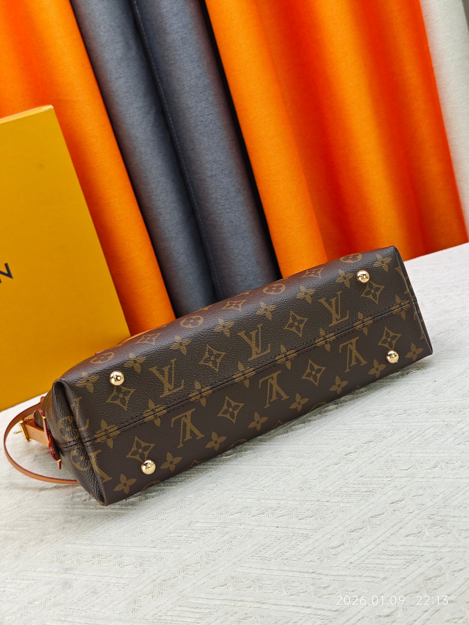 New Luxury LV Bag 12110
