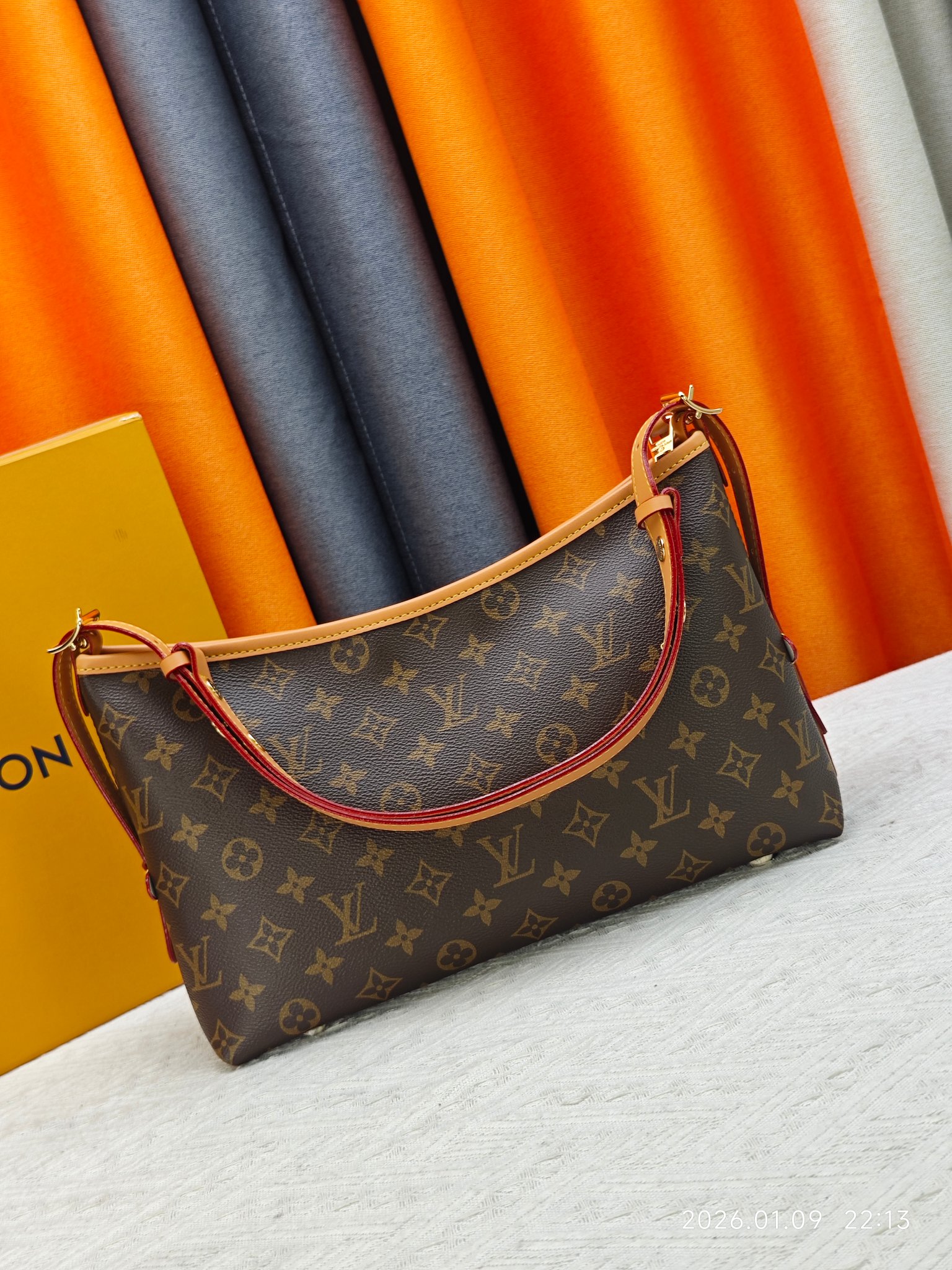 New Luxury LV Bag 12110
