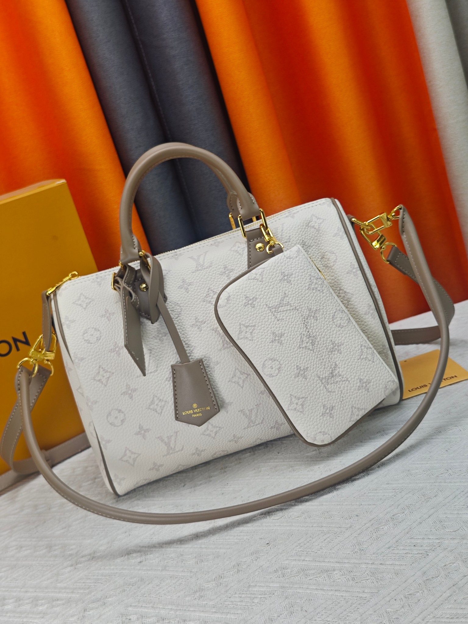 New Luxury LV Bag 12120