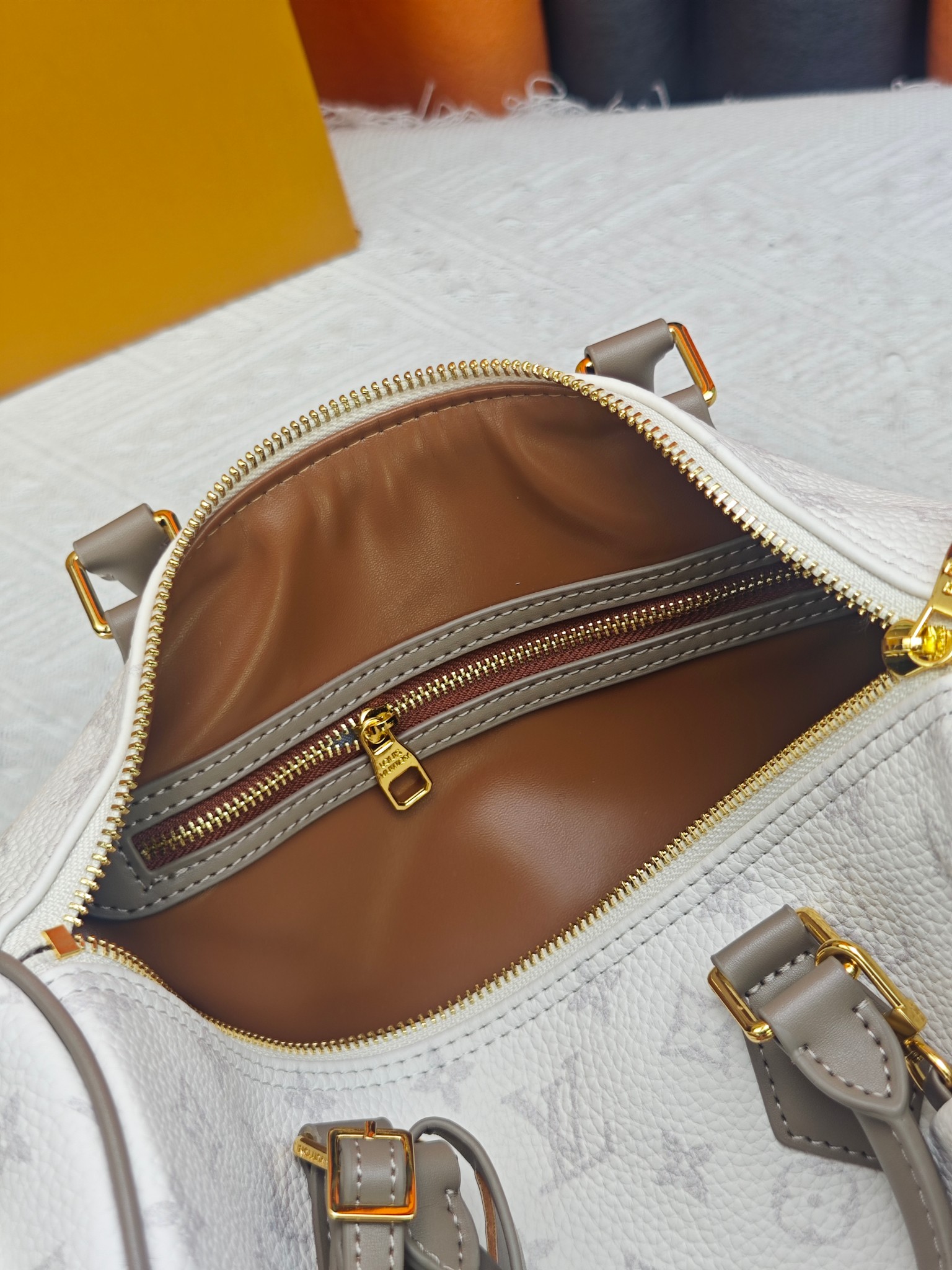 New Luxury LV Bag 12120