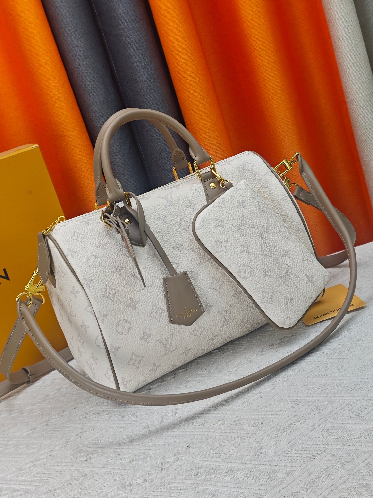 New Luxury LV Bag 12120